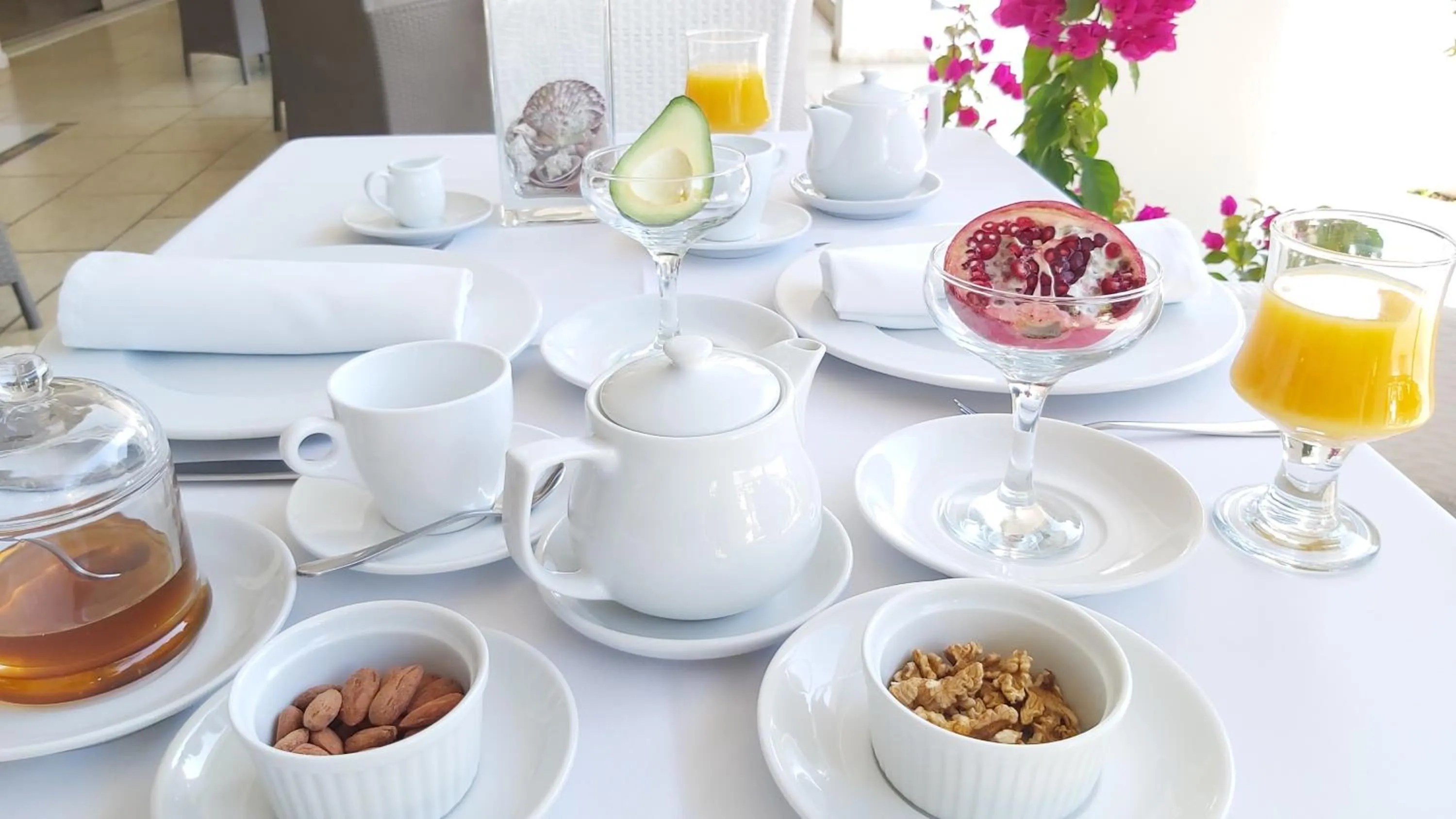 Breakfast in Akrogiali Exclusive Hotel (Adults Only)