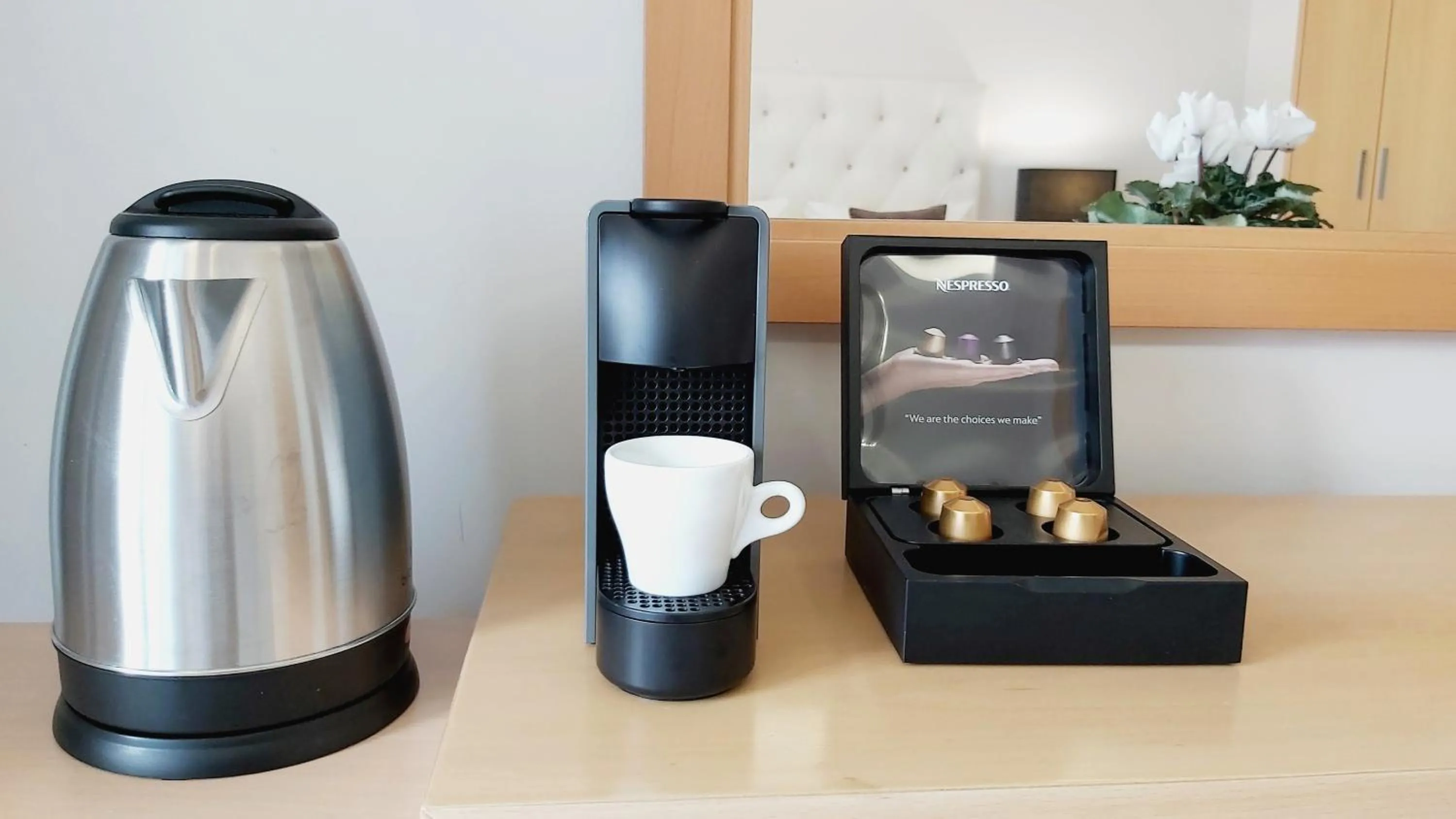 Coffee/tea facilities in Akrogiali Exclusive Hotel (Adults Only)