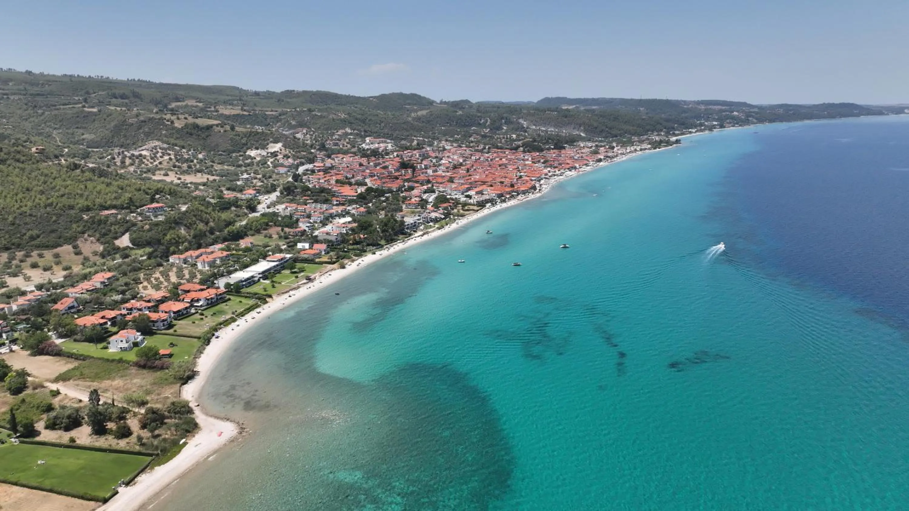 Bird's eye view in Akrogiali Exclusive Hotel (Adults Only)