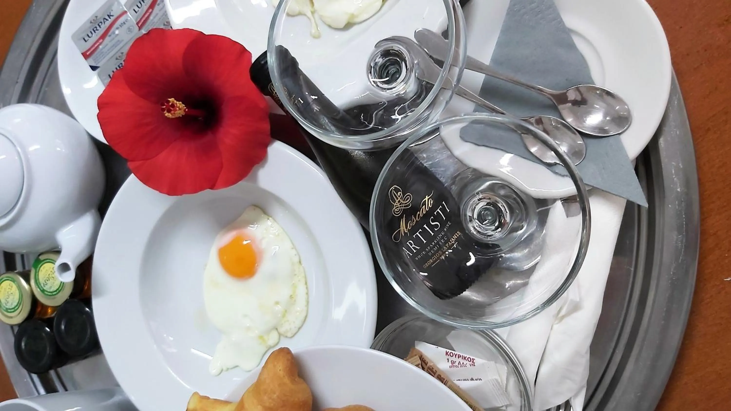 Breakfast in Akrogiali Exclusive Hotel (Adults Only)