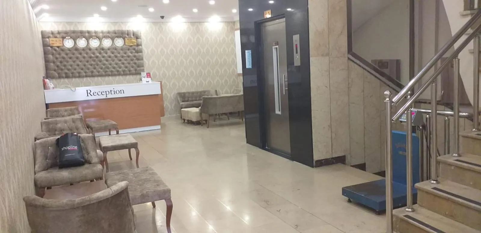 Lobby or reception in Dempa Hotel