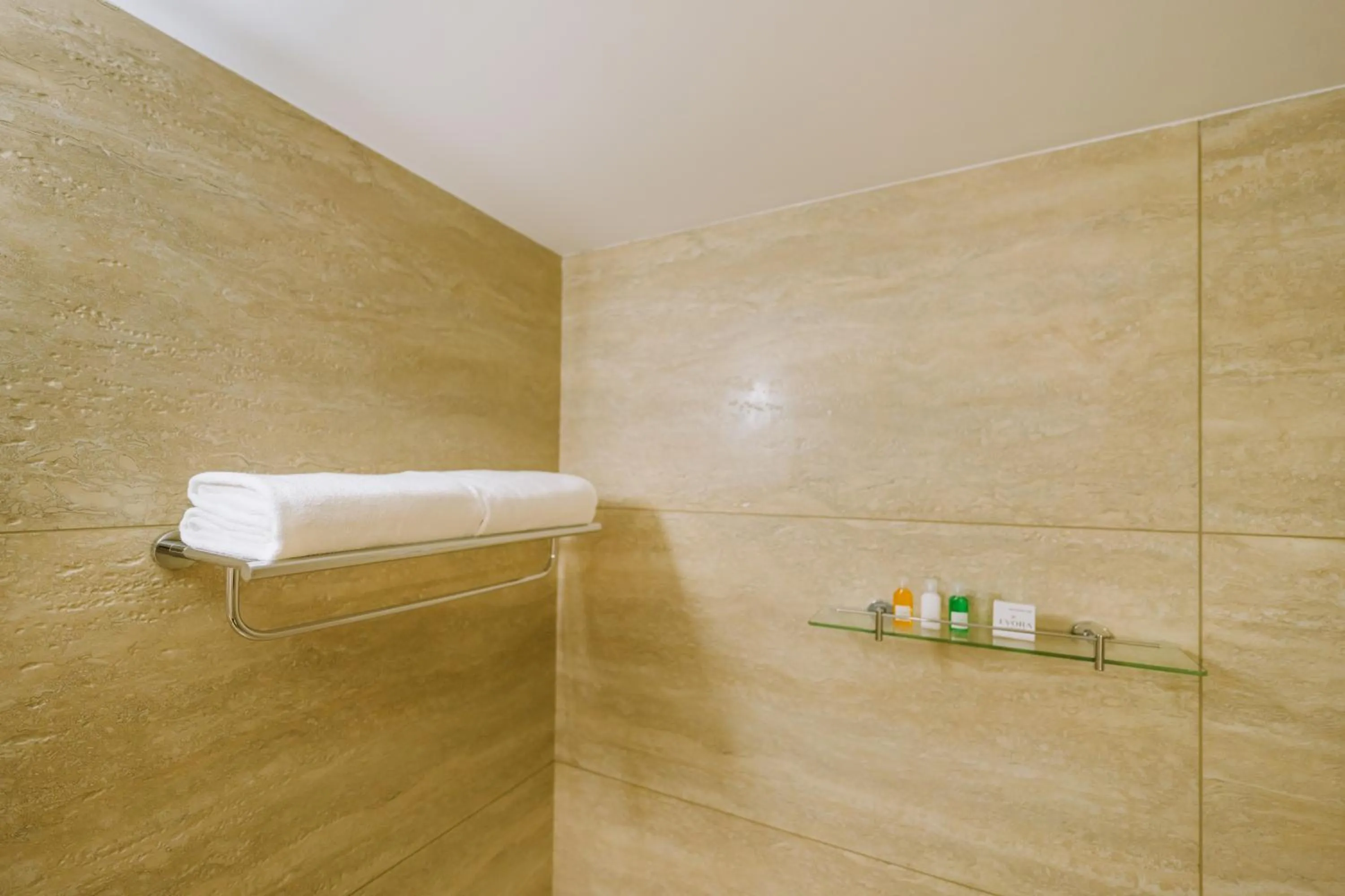 Bathroom in EVORA Resort and SPA