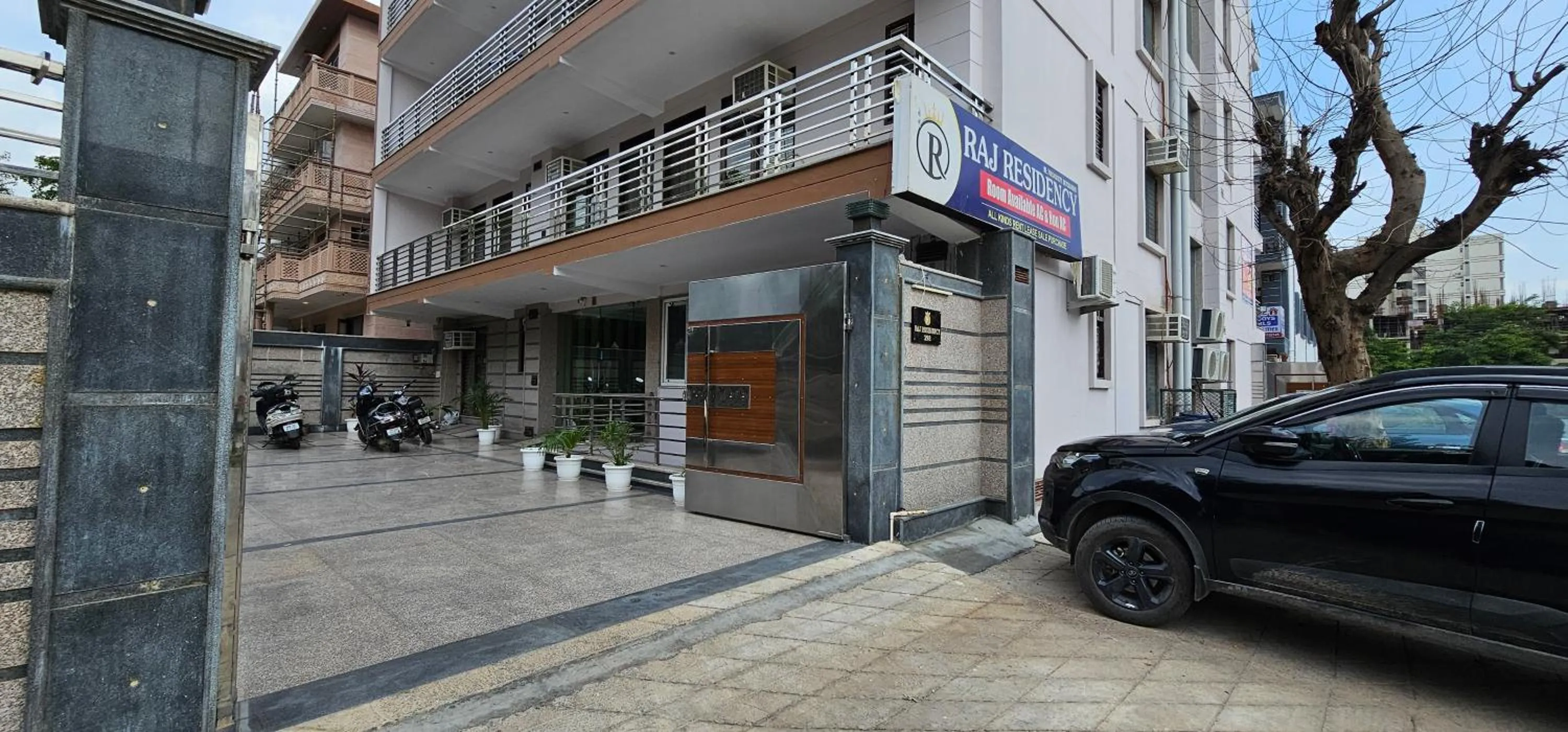 Facade/entrance in Raj Residency Gurgaon