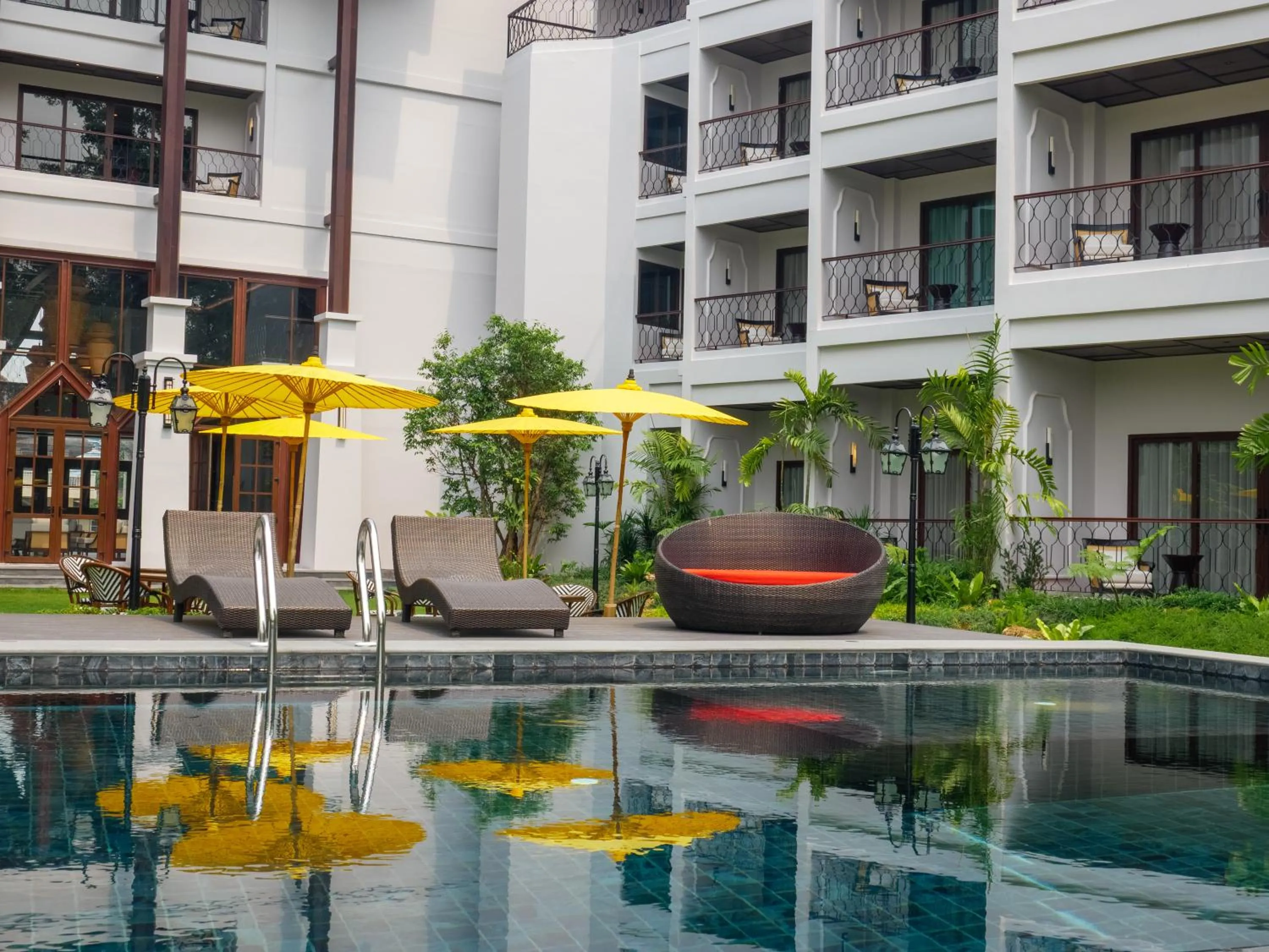 Day in S48 River Ping