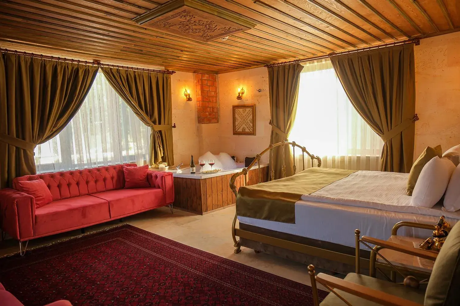 King Suite with Spa Bath in Zeppelin Cappadocia King Suite with Spa Bath in Zeppelin Cappadocia