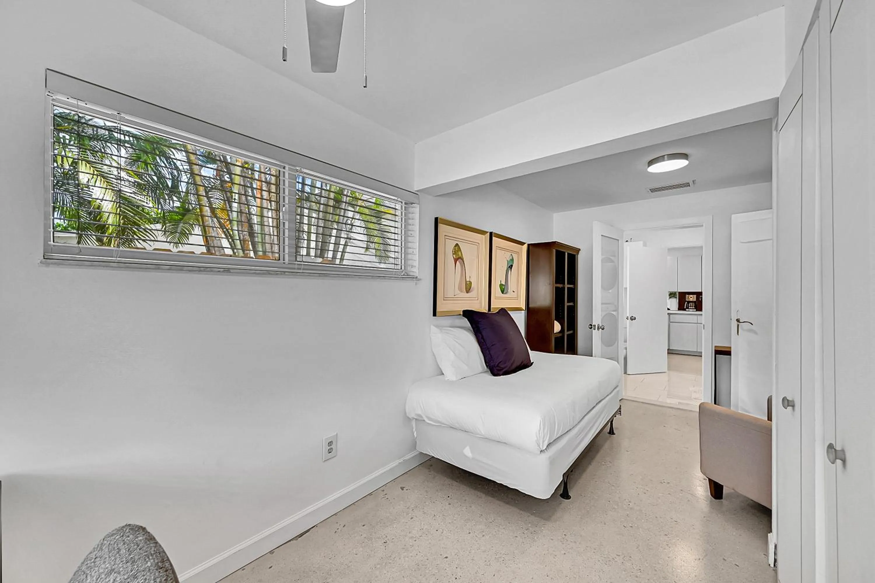 Bed in Inn On The Drive