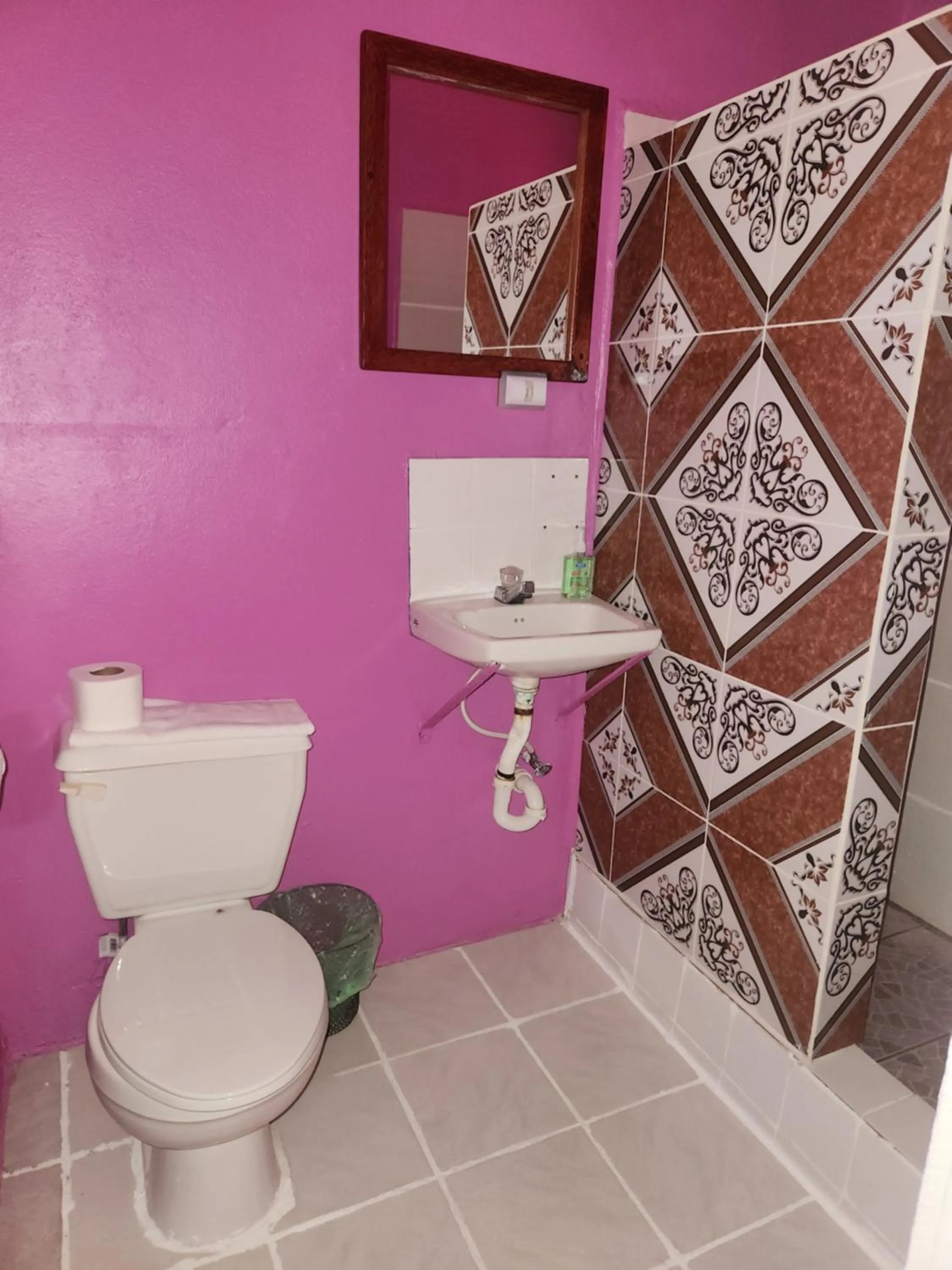 EL REY Hotel & Restaurant