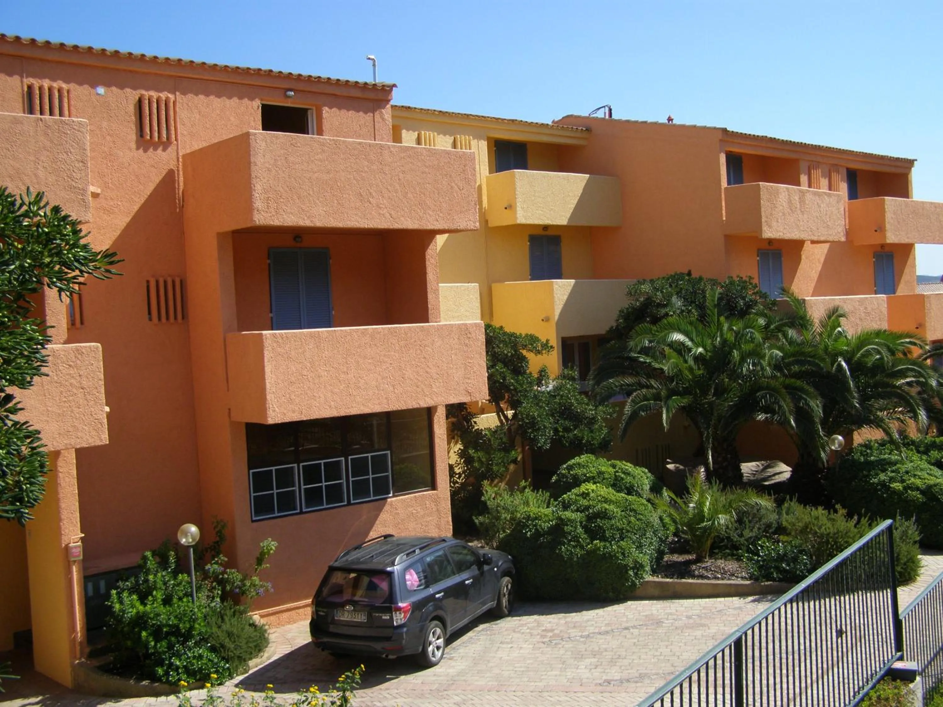 Property building in Le Nereidi Hotel & Residence