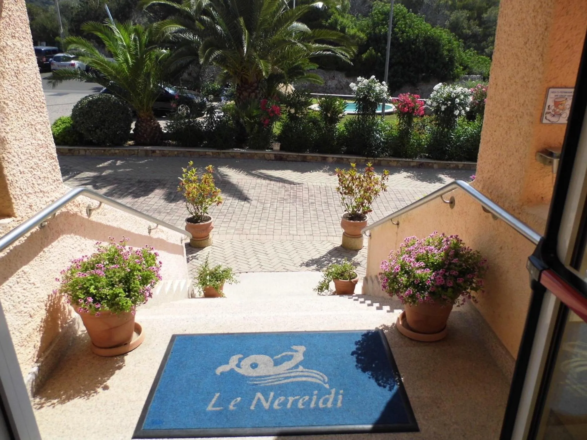 Day in Le Nereidi Hotel & Residence