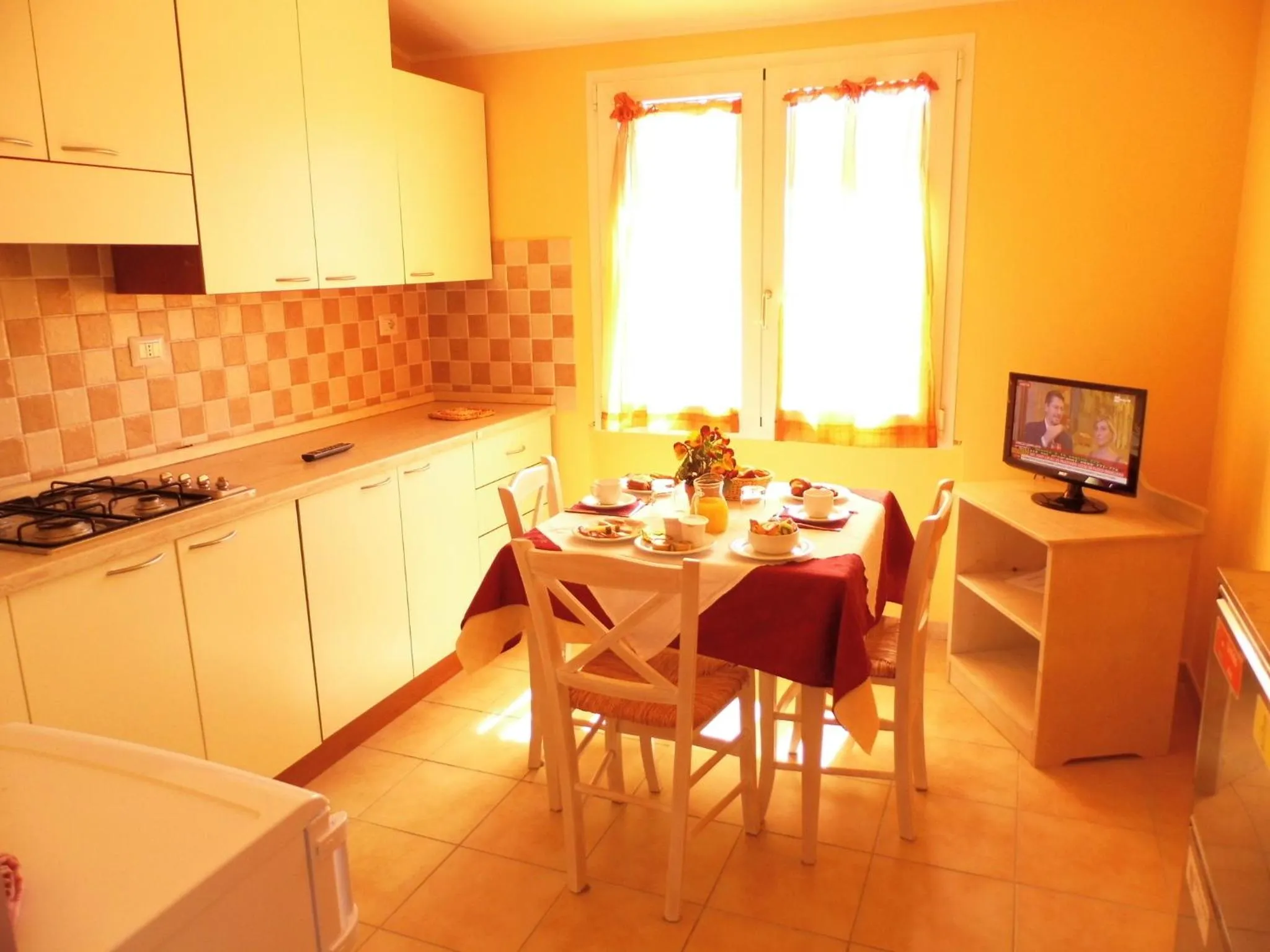 TV and multimedia in Le Nereidi Hotel & Residence