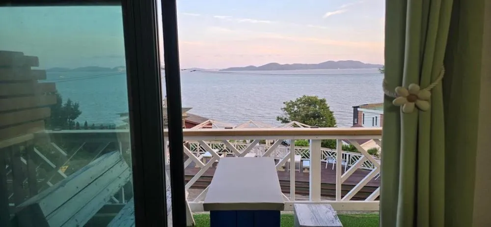 Ganghwado Katana Pension