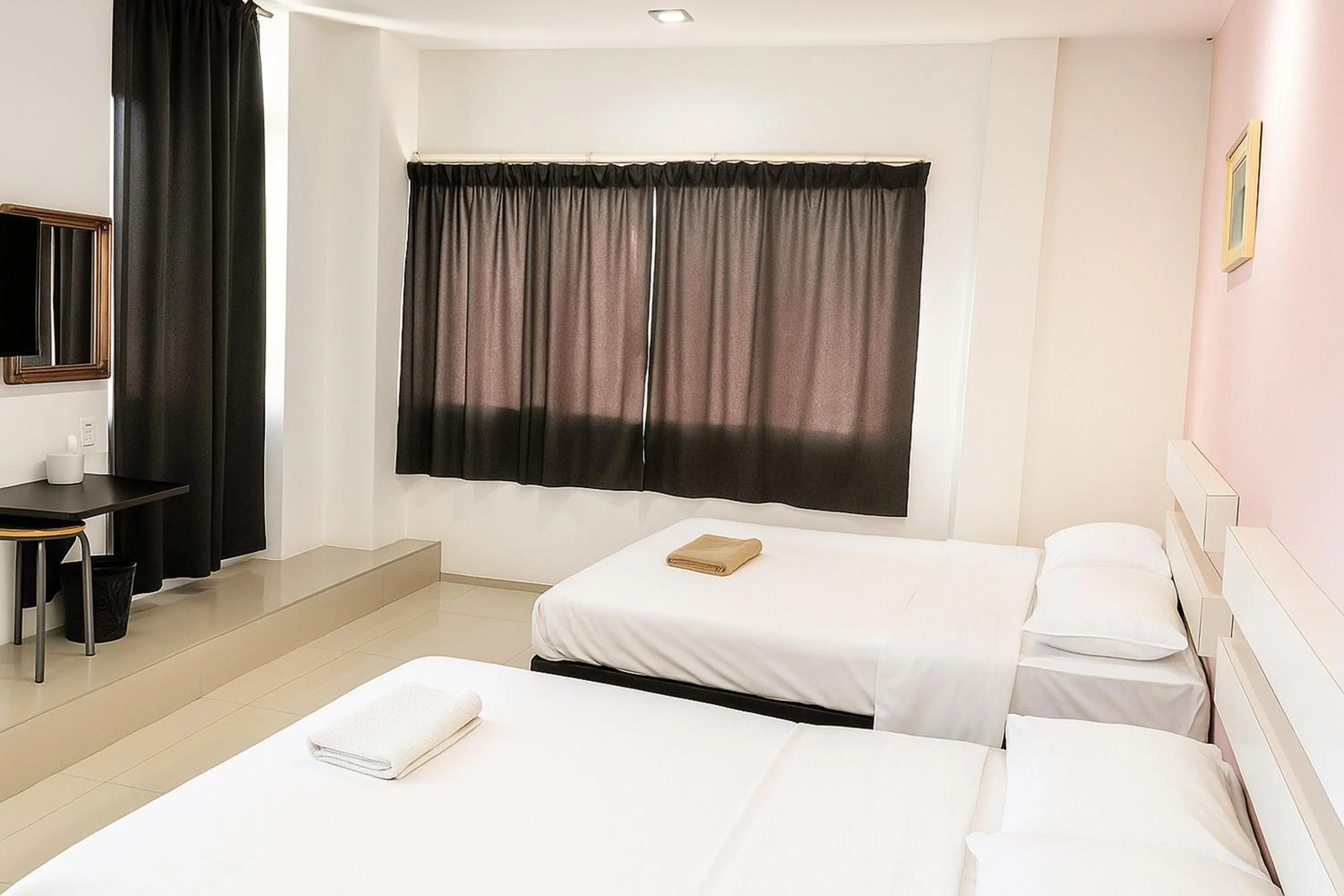 Bedroom, Bed in Cahaya Midah - BilikXpert
