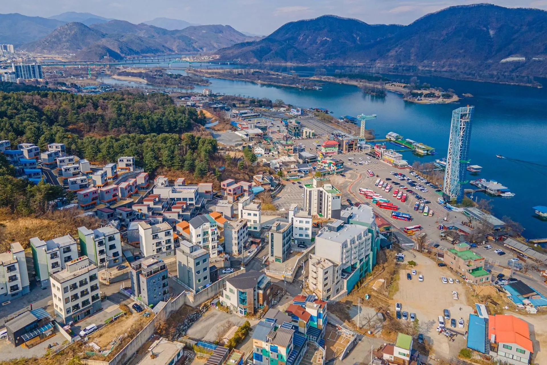 Nami Island Koi Pension