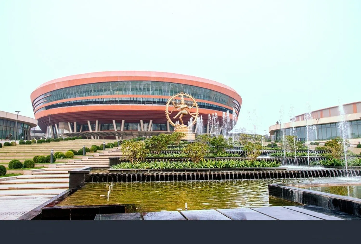 VIP in Hotels Daffodils Connaught Place