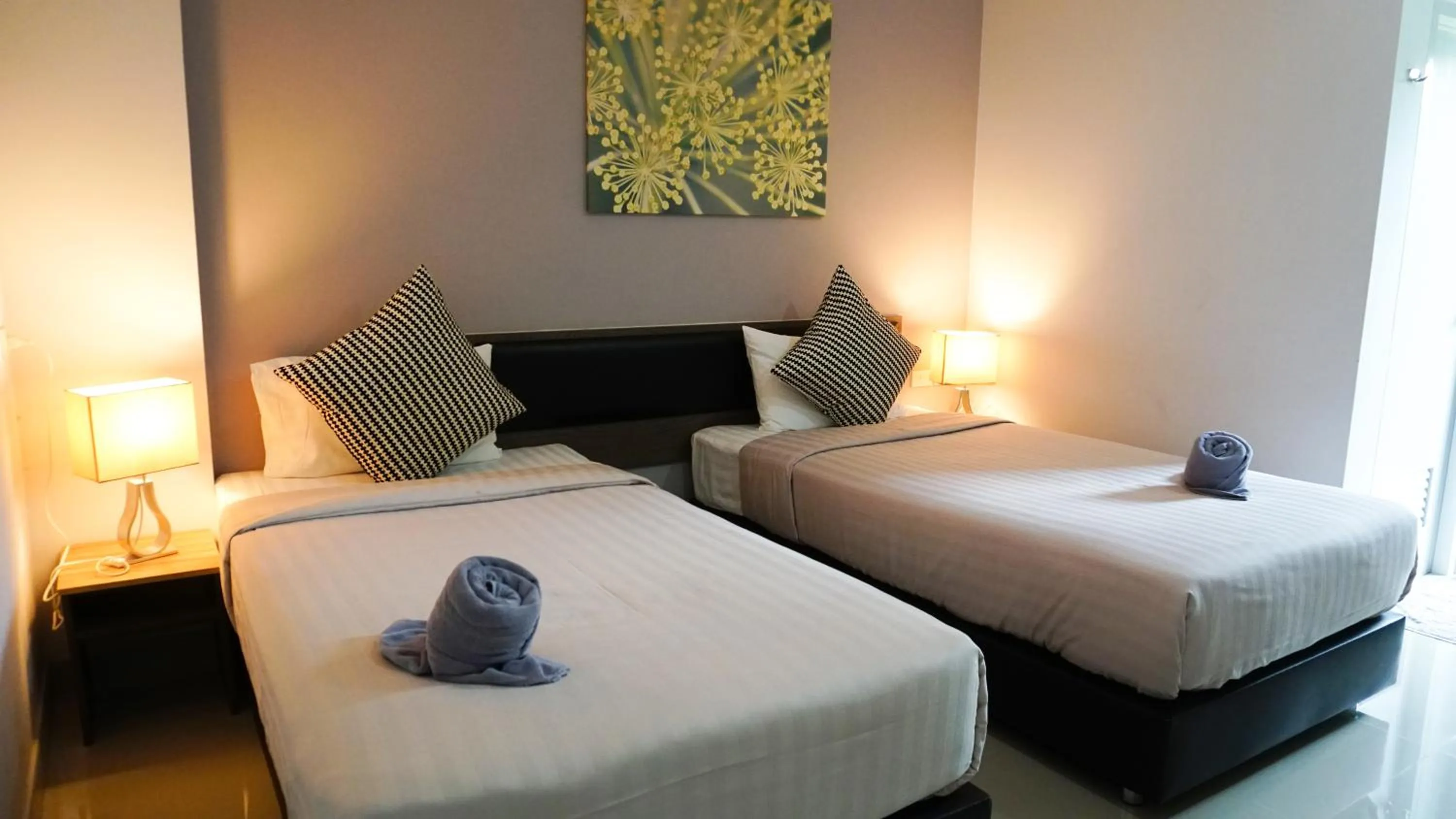 Photo of the whole room, Bed in Zada Residence