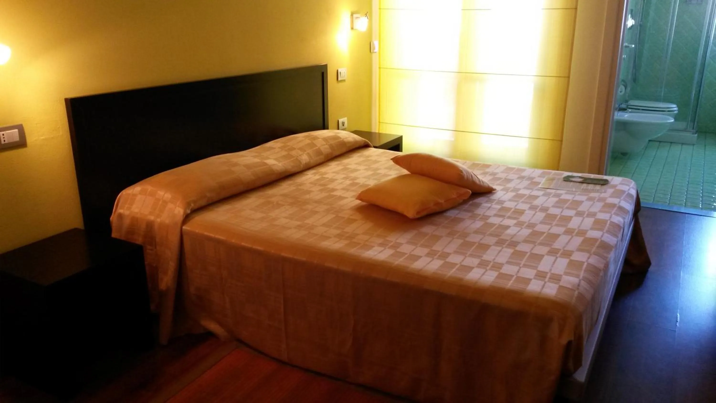 Day, Bed in Hotel I Colori