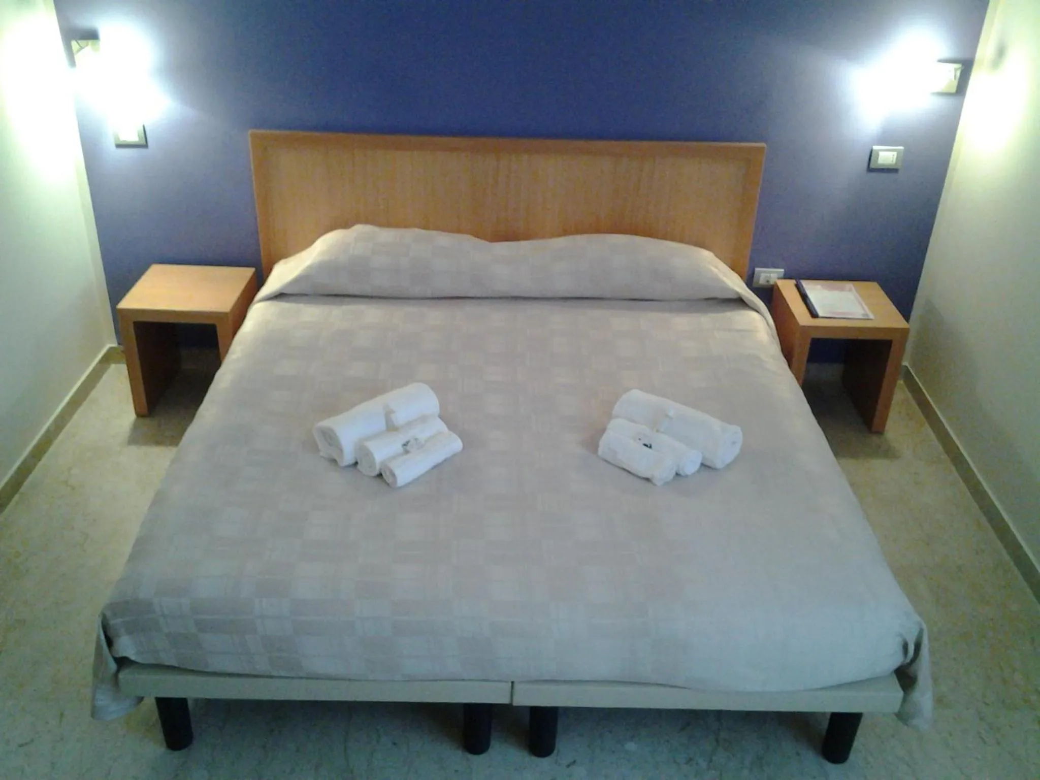 Bedroom, Bed in Hotel I Colori