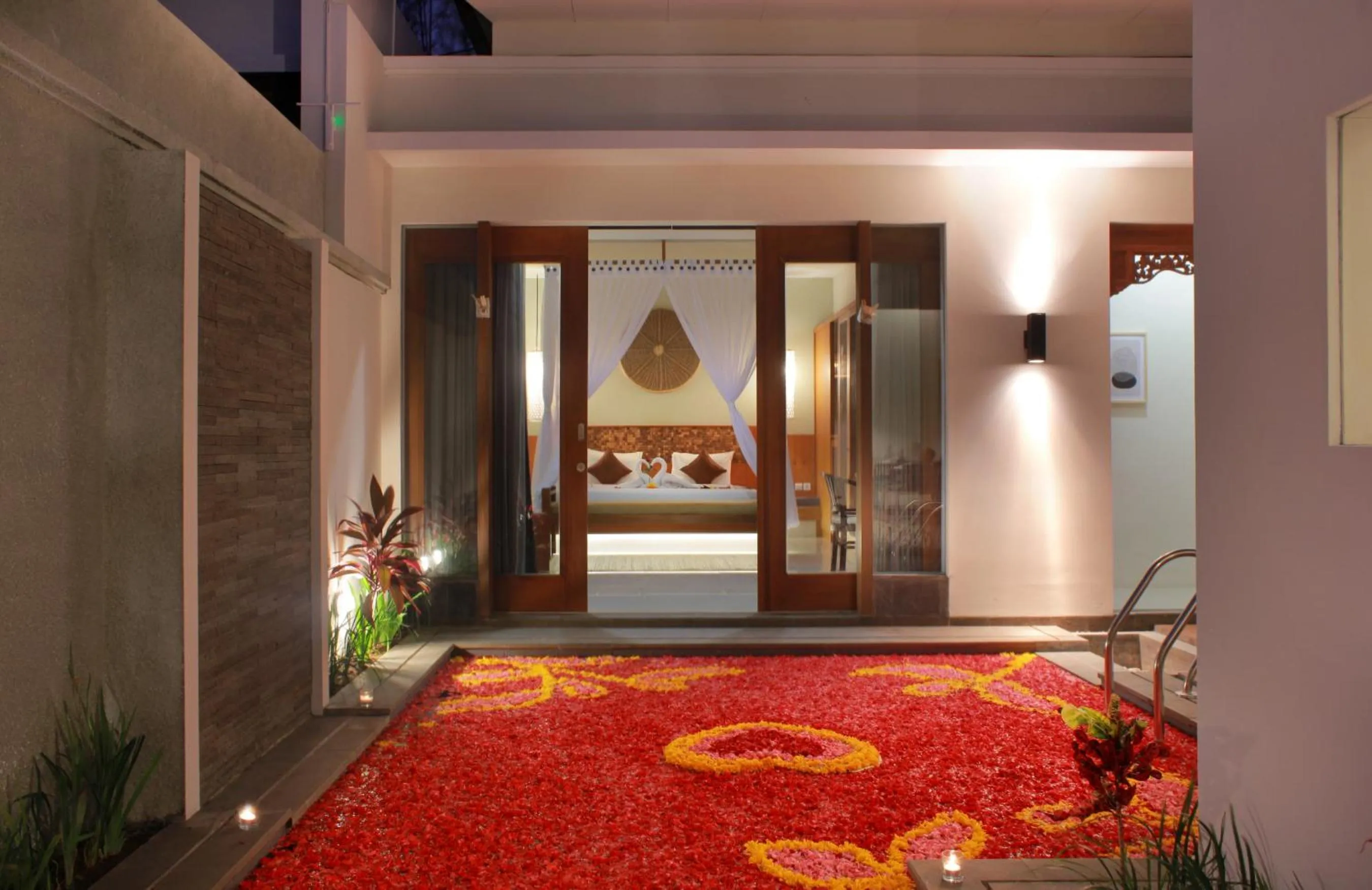 View (from property/room), Bed in Maharaja Villas Bali - CHSE Certified