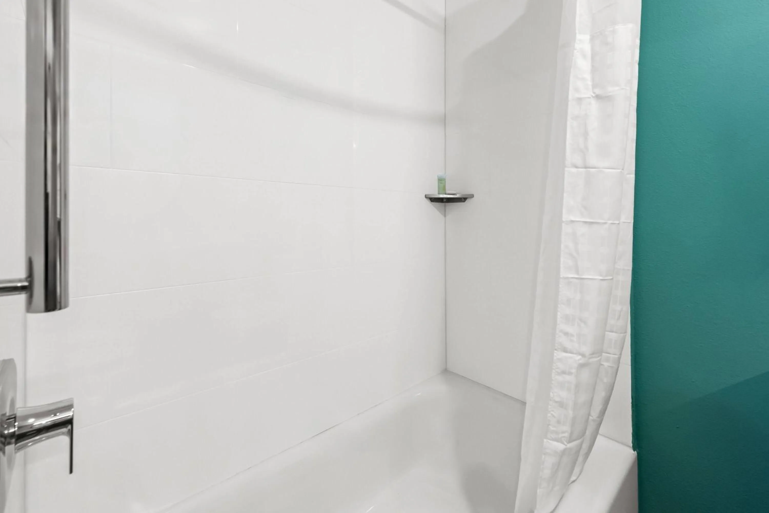 Bathroom in ECHO Suites Extended Stay by Wyndham Reno