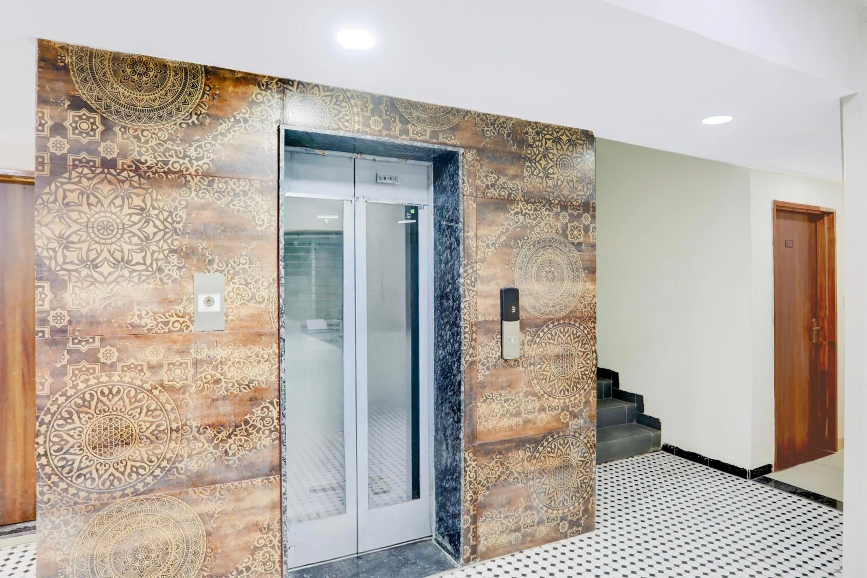 Lobby or reception in Super Townhouse DAVV University Indore Formerly Indrapuri