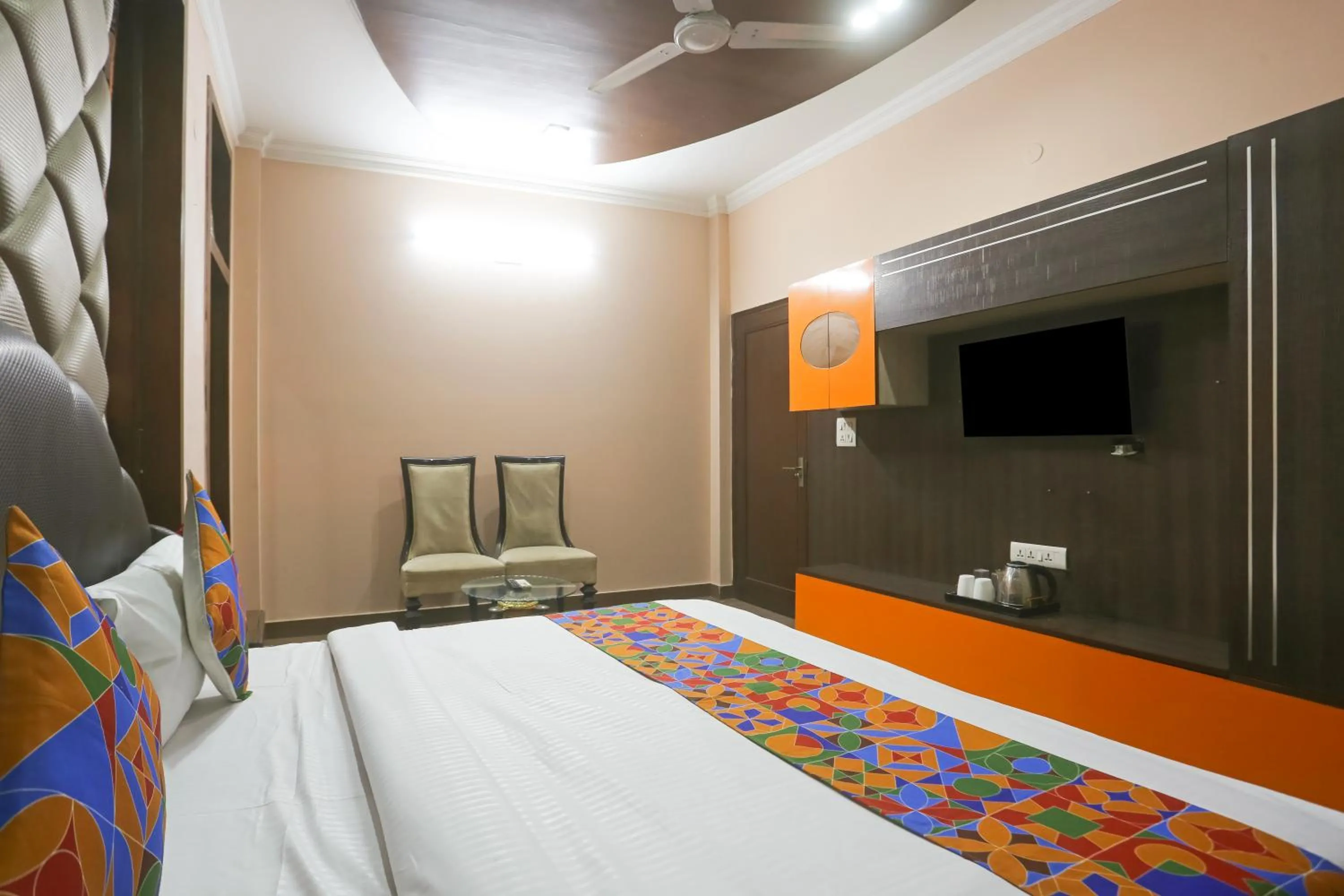 Bed in Swastik residency Paschim Vihar by twamev