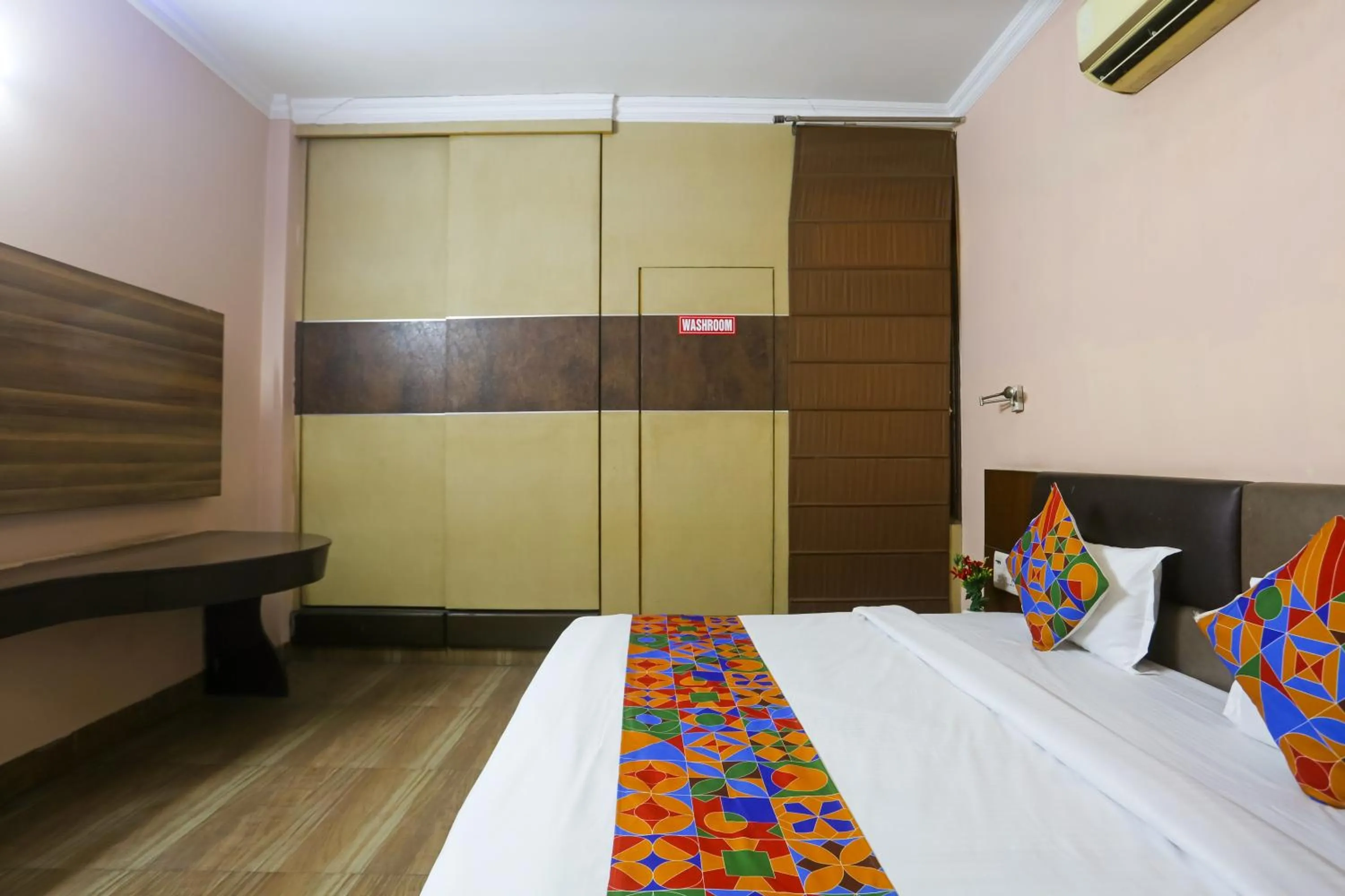 Bed in Swastik residency Paschim Vihar by twamev