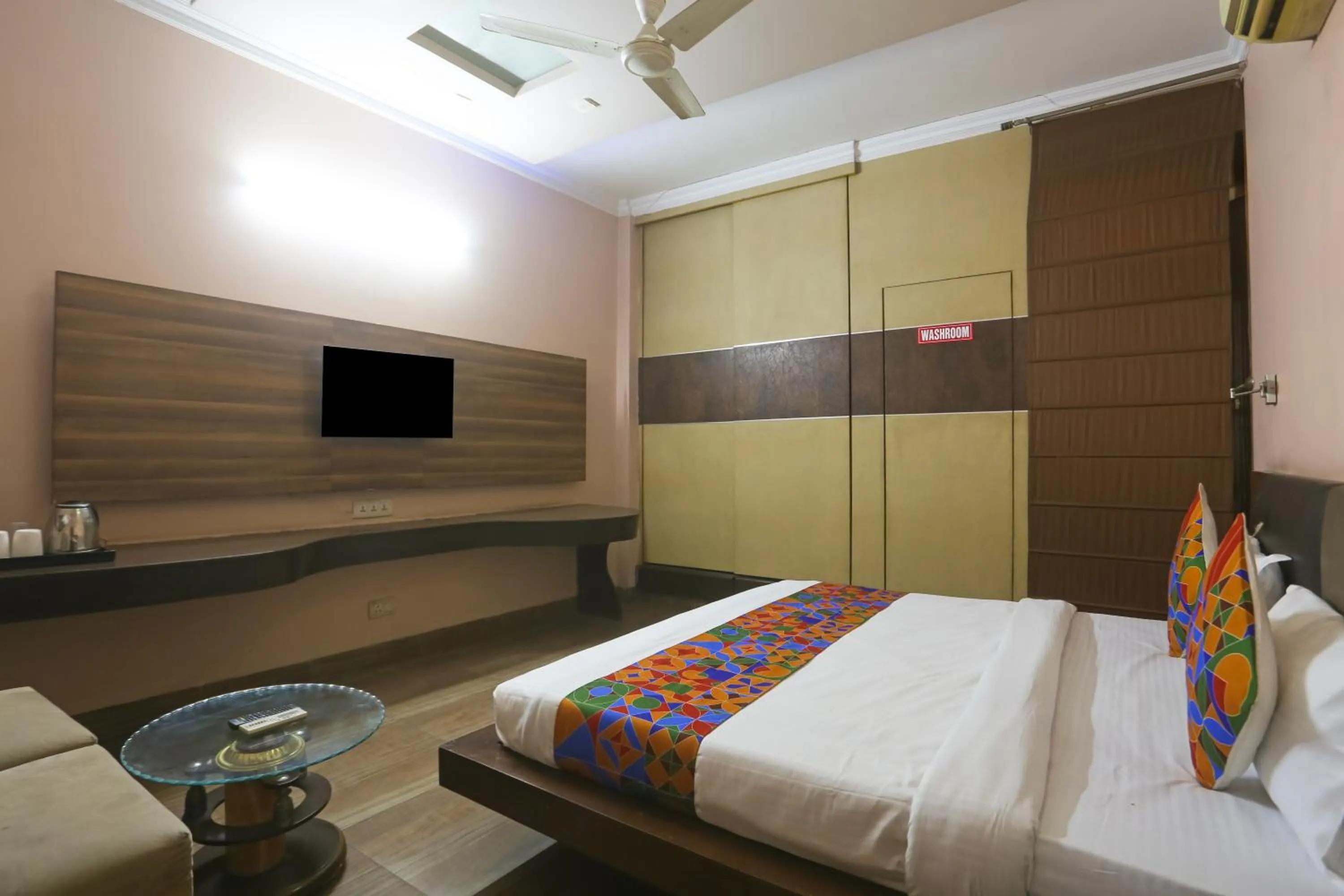 Bed in Swastik residency Paschim Vihar by twamev