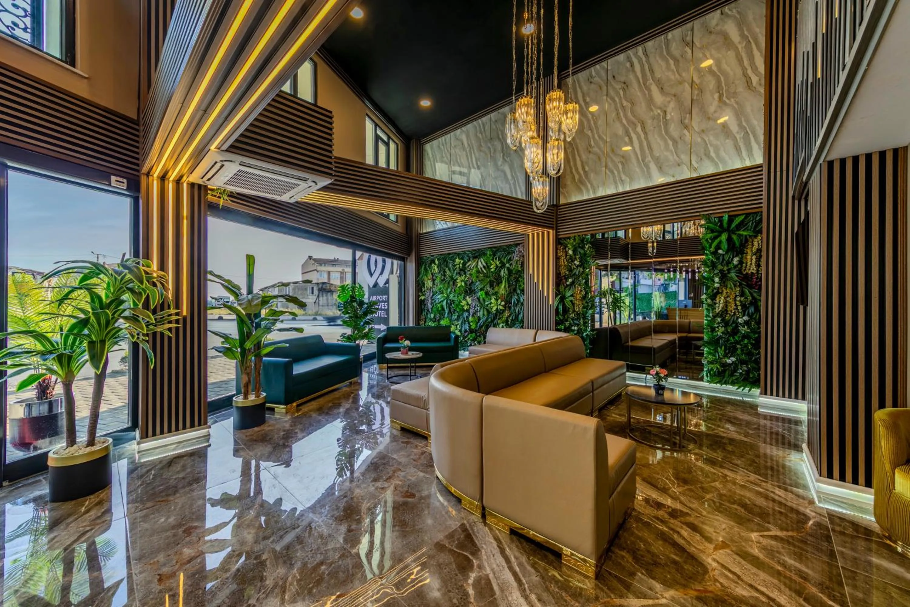 Lobby or reception in Airport Waves Hotel