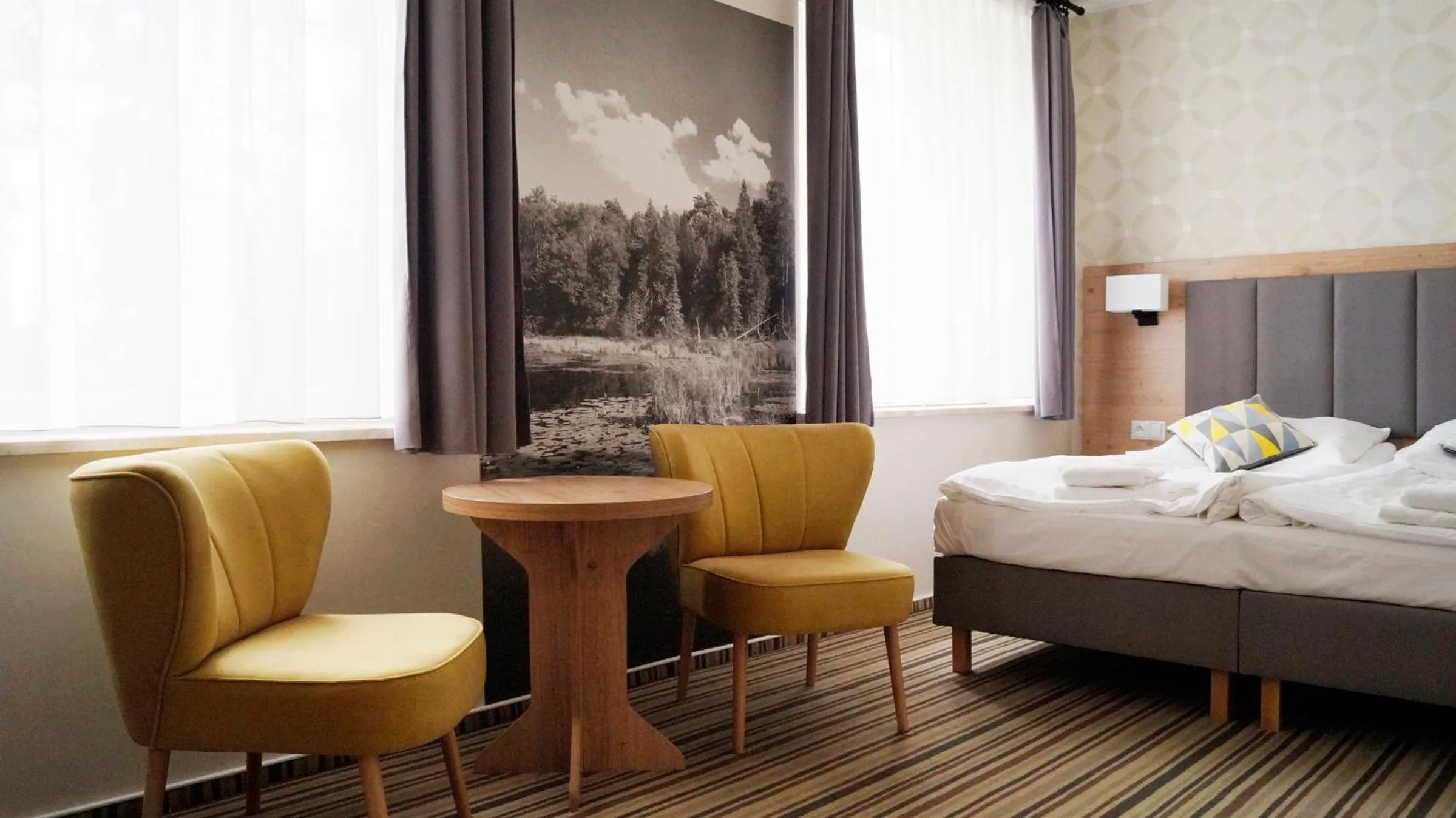 Toilet, Bed in Hotel Ossowski