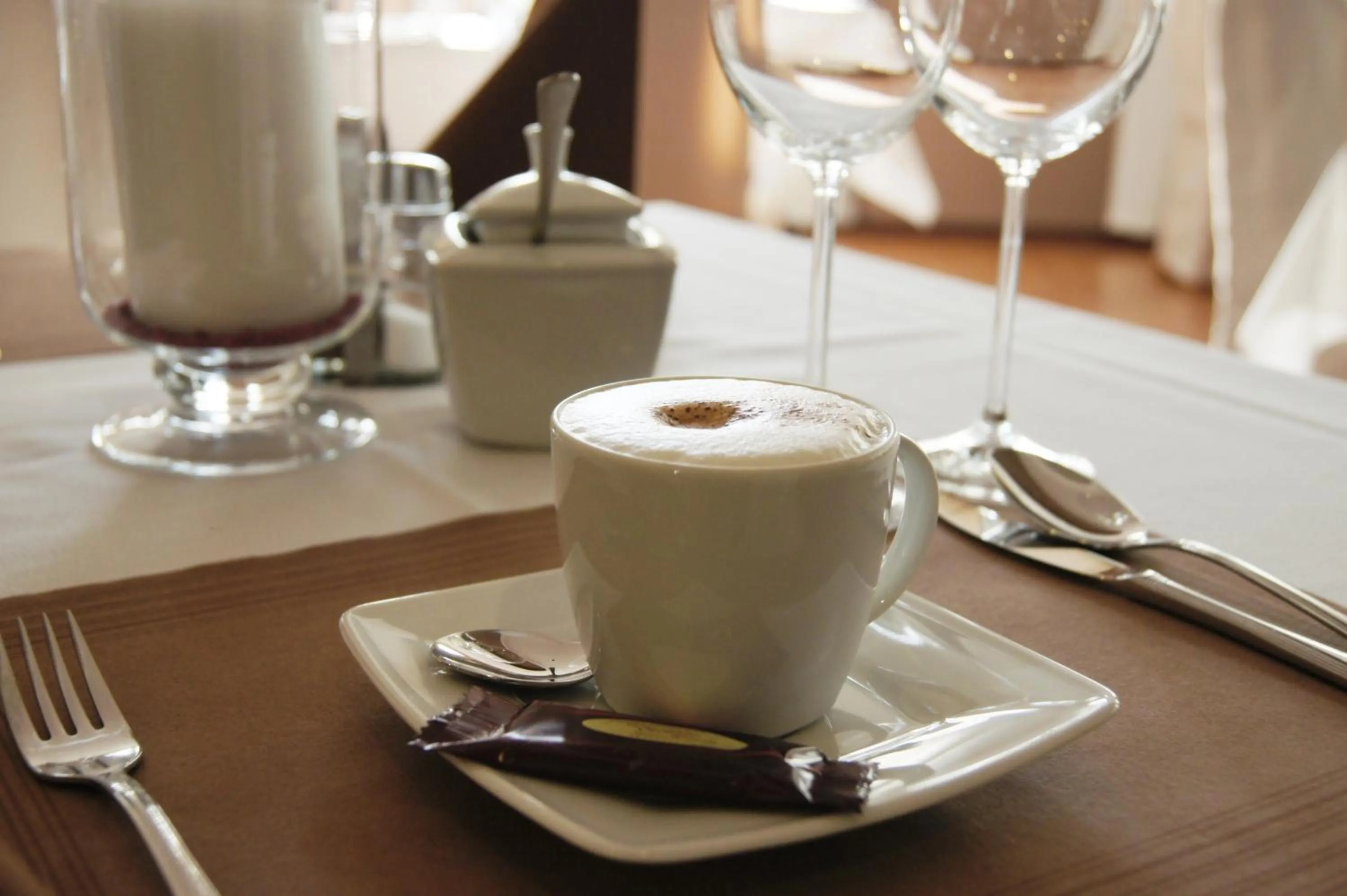 Restaurant/places to eat in Hotel Ossowski