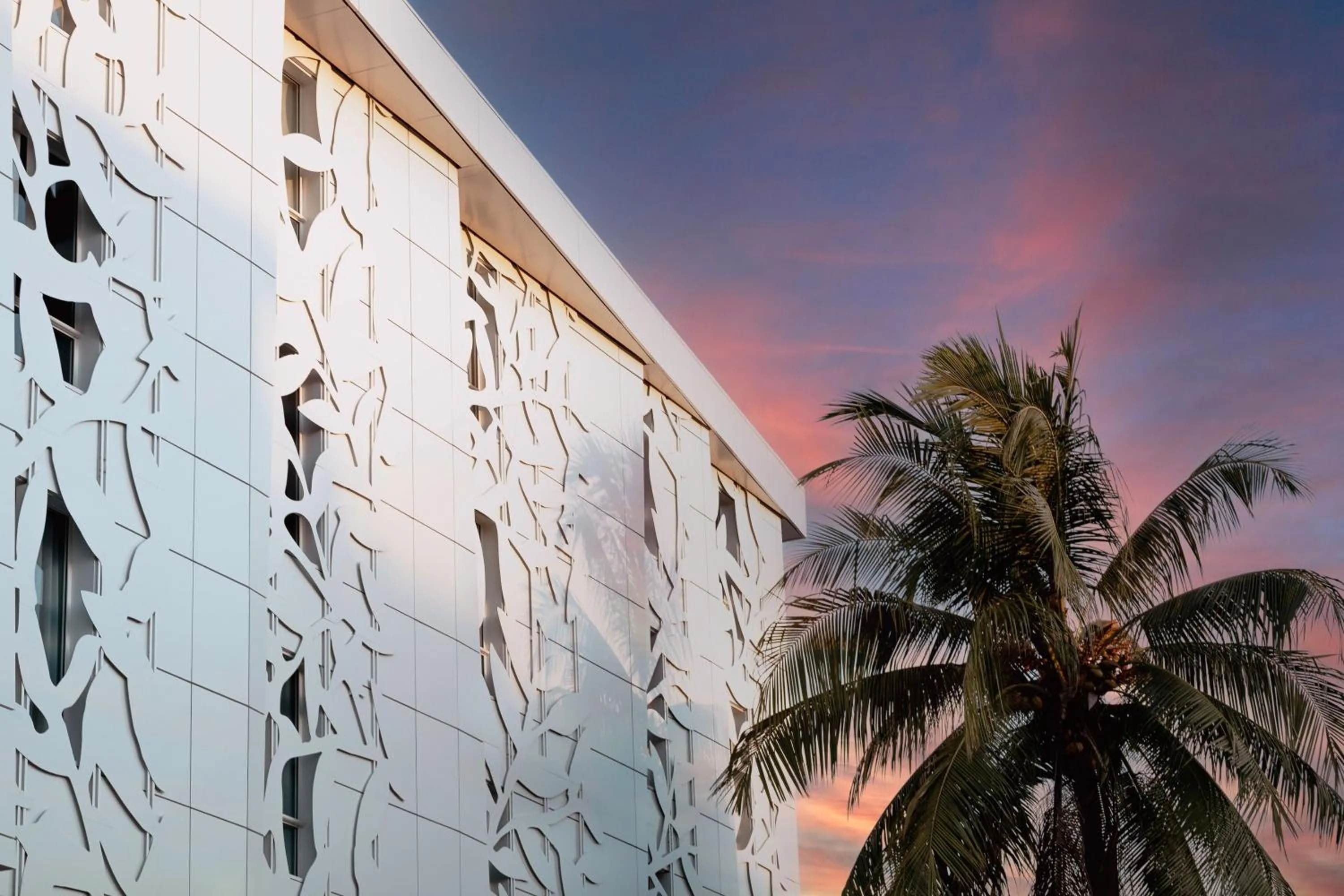 Facade/entrance in Hotel Reva TAHITI