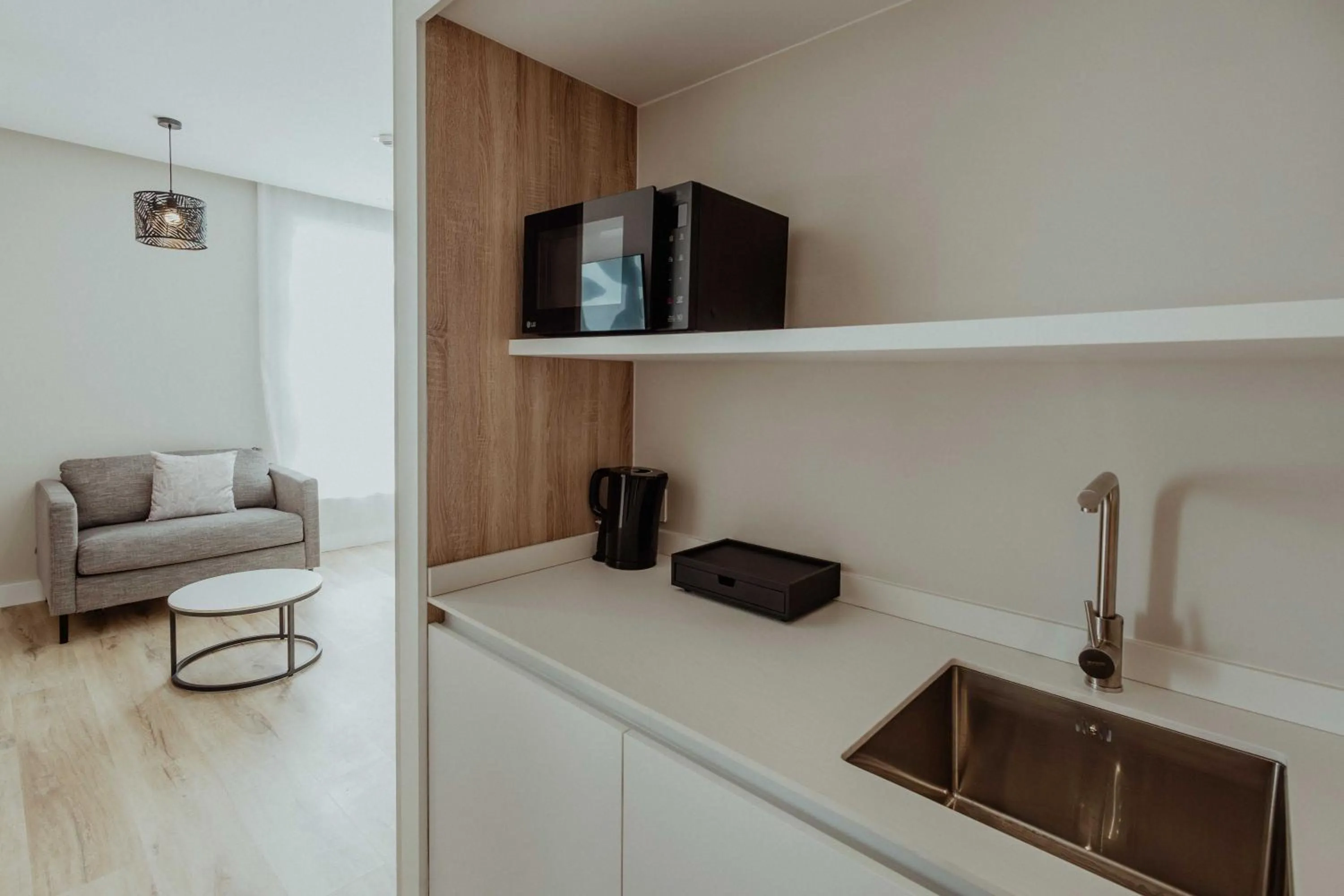 Kitchen or kitchenette in Hotel Reva TAHITI