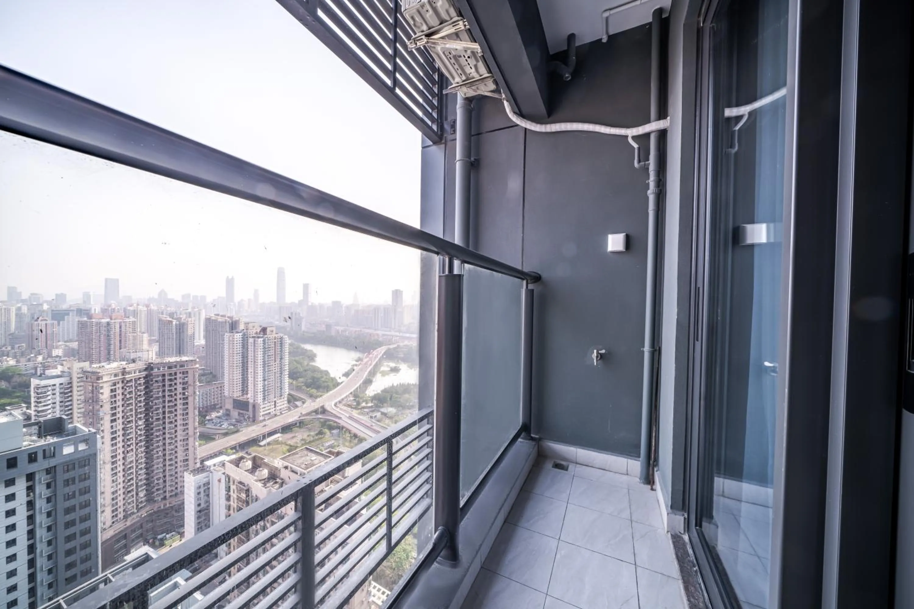 Balcony/Terrace in Kingkey Shuibei International Apartment Hotel