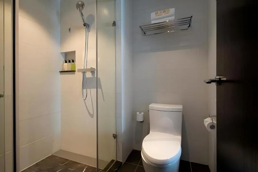 Bathroom in JL Boutique Hotel shanghai Tian An 1000 Trees Jing An Temple changshou Road Store