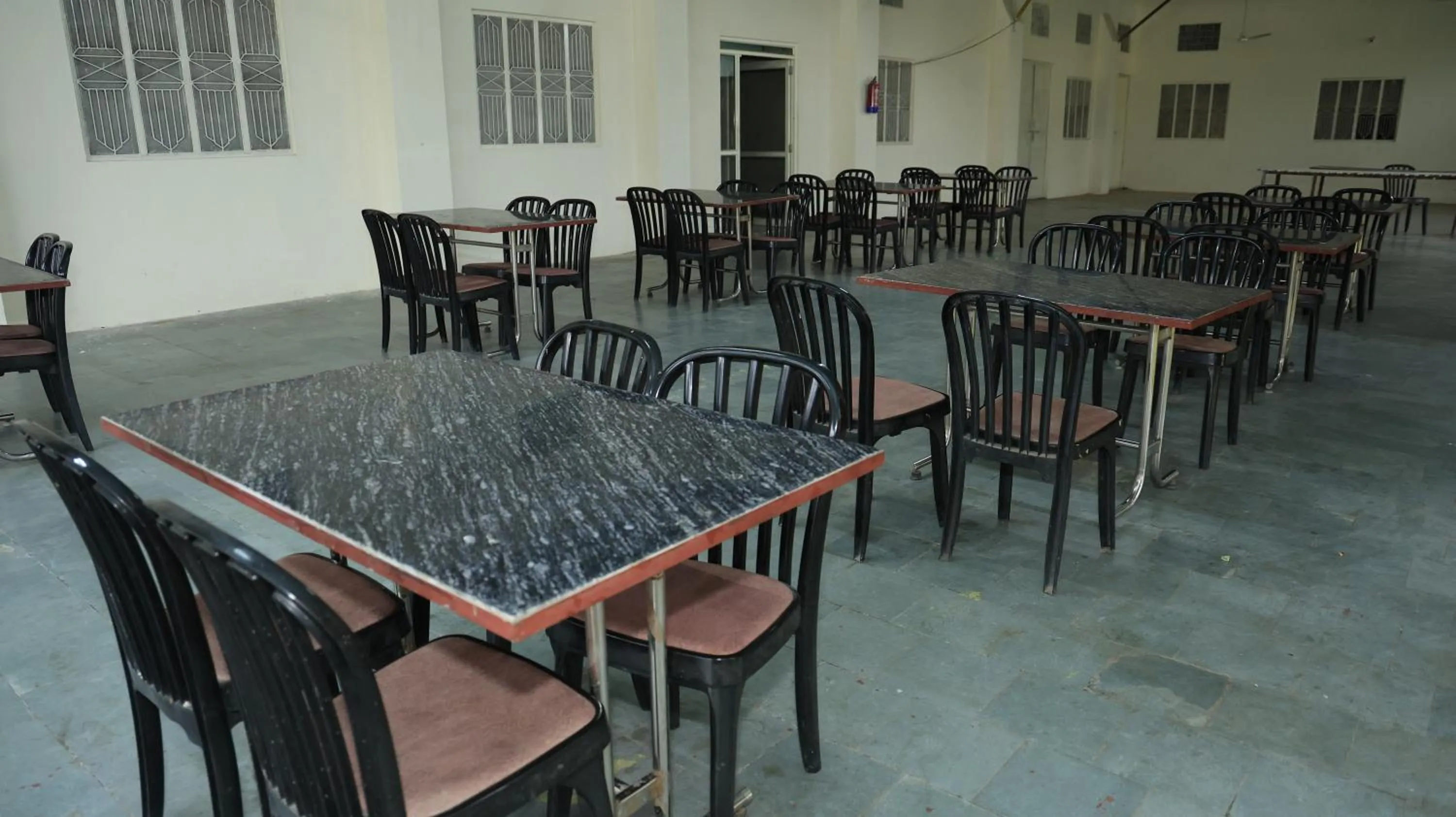 Restaurant/places to eat in The Lala Hotel and Resort