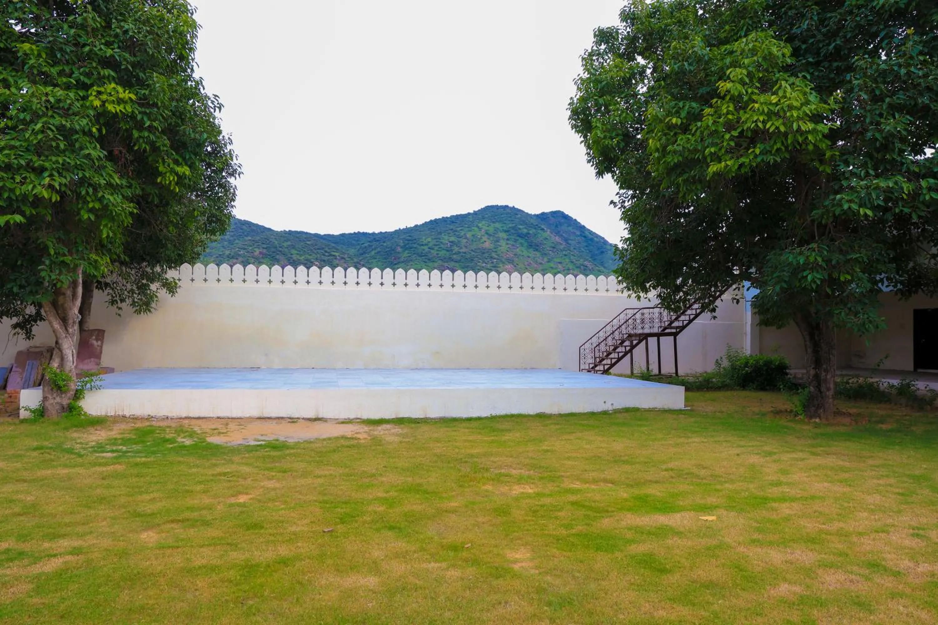 Day in The Lala Hotel and Resort