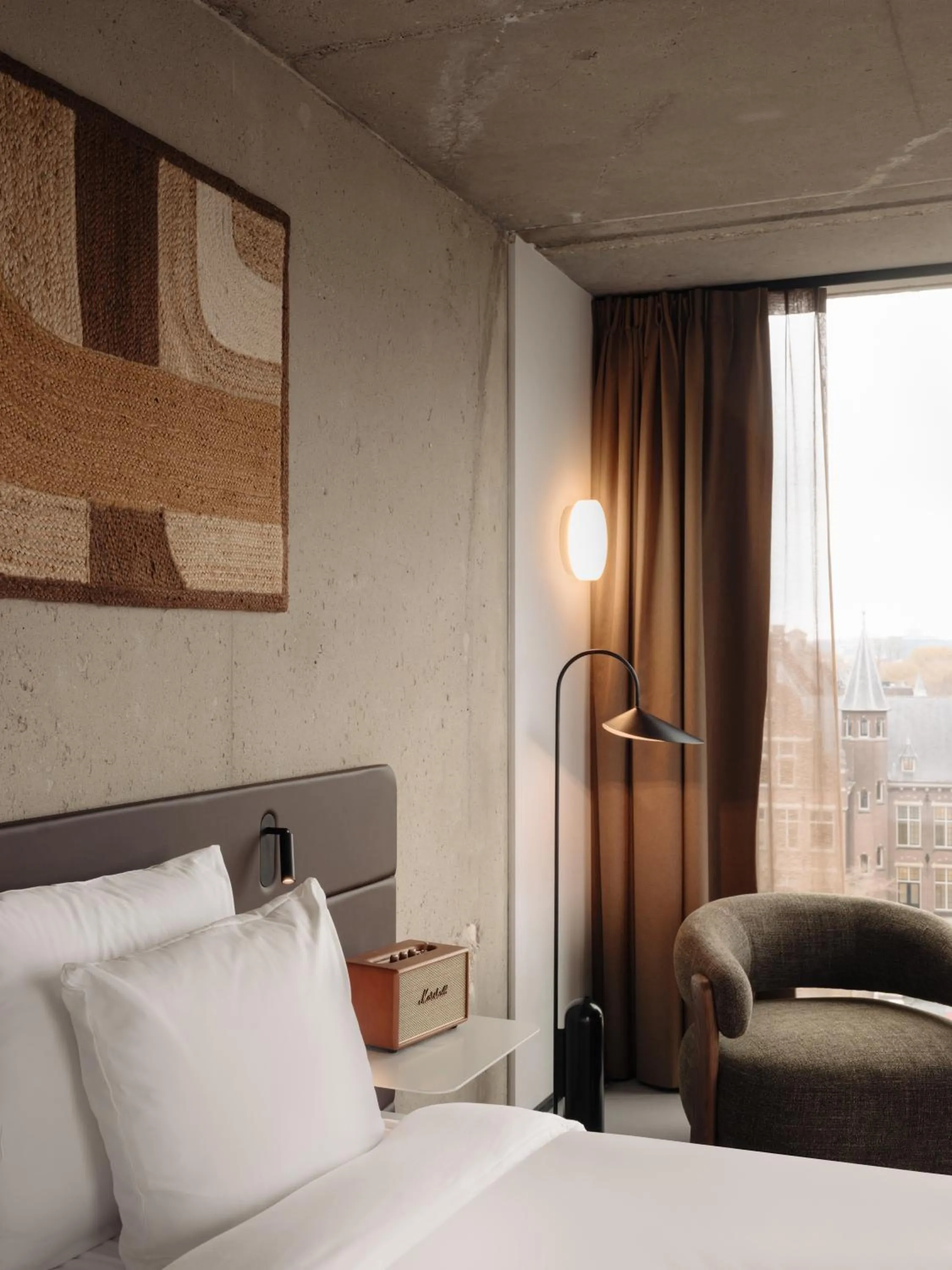 Bed in Hotel V Oosterpark