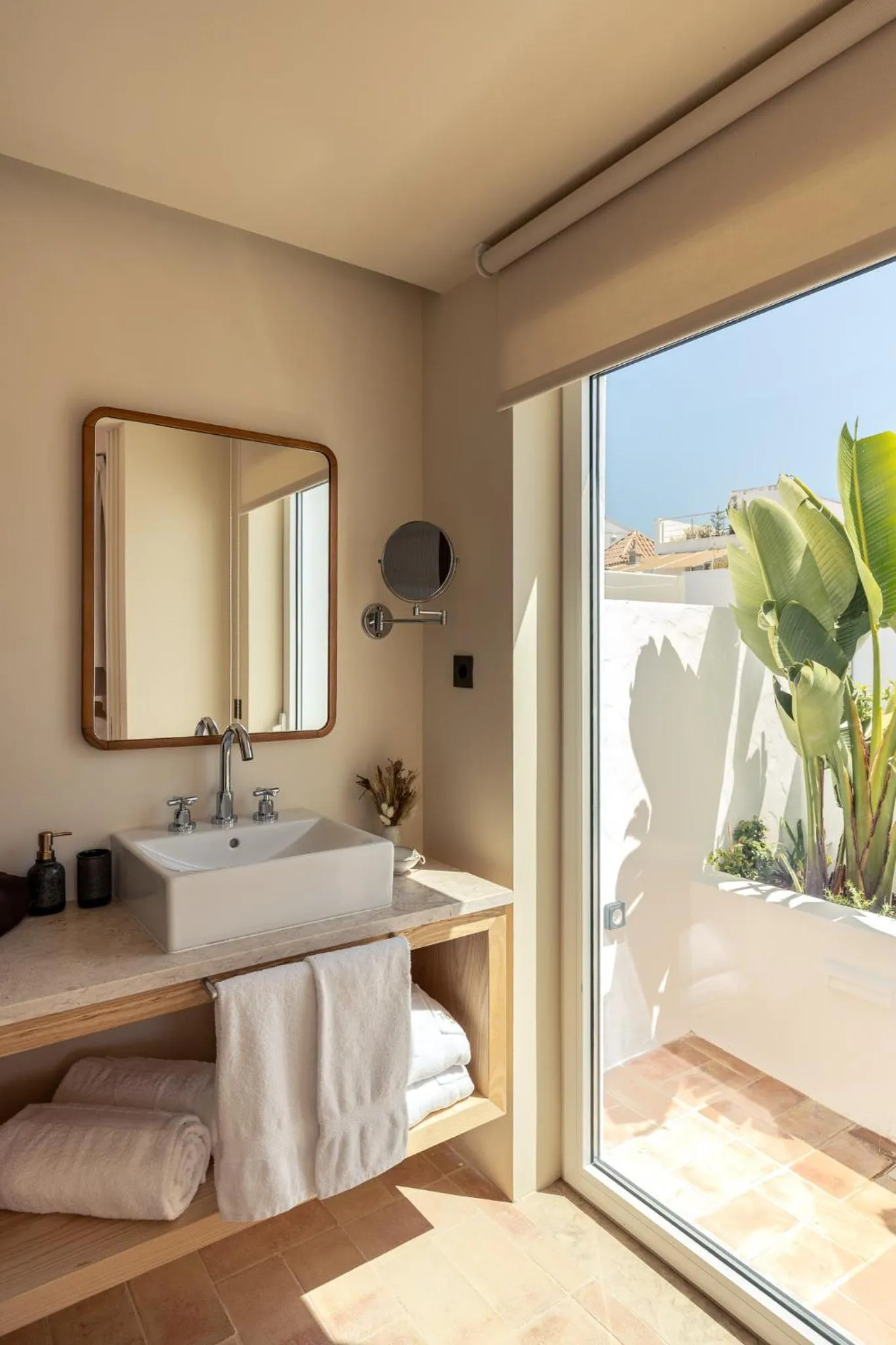 Bathroom in Palácio de Tavira, a Small Luxury Hotel of the World
