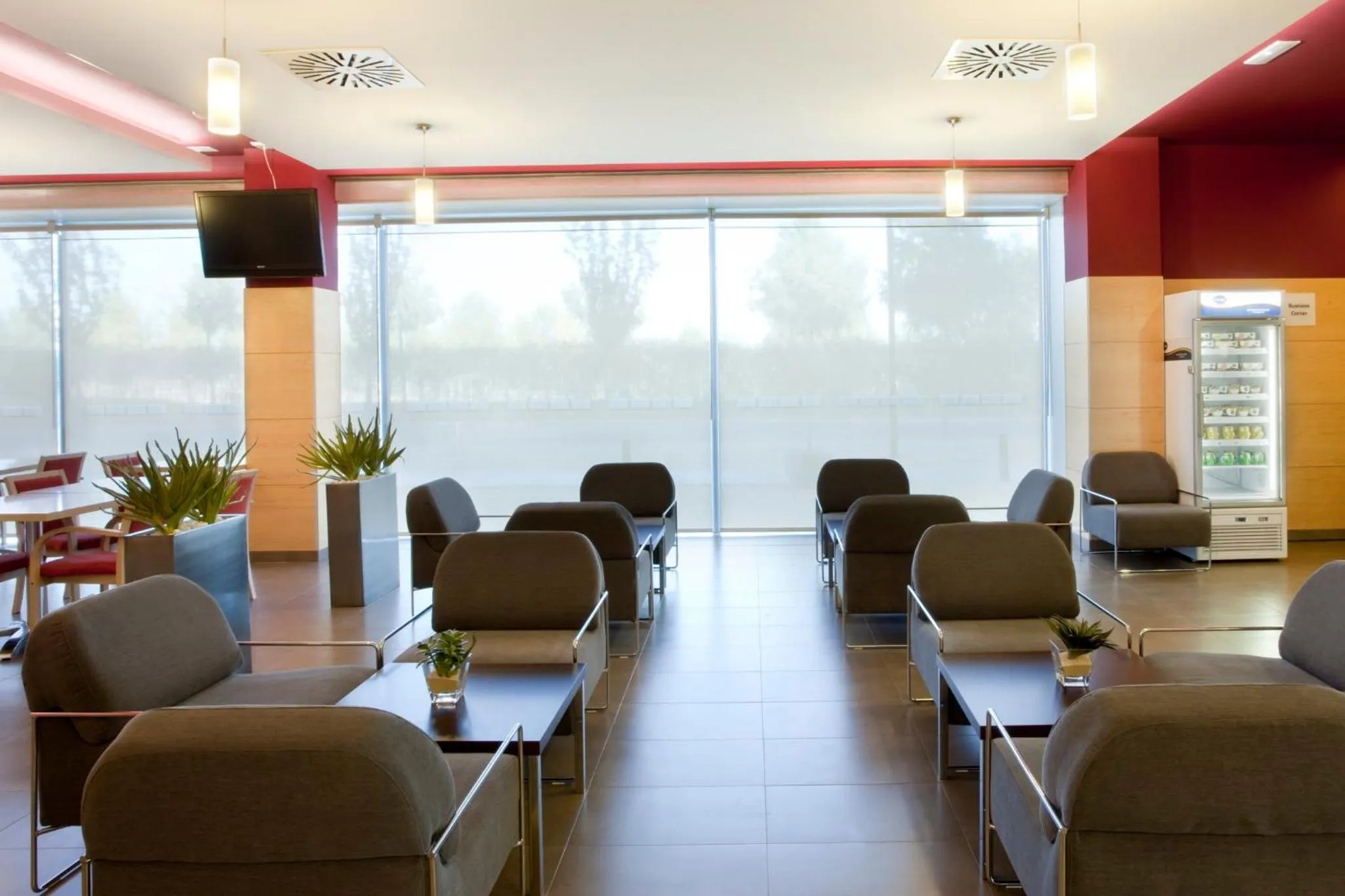 Lobby or reception in Holiday Inn Express Madrid-Getafe by IHG