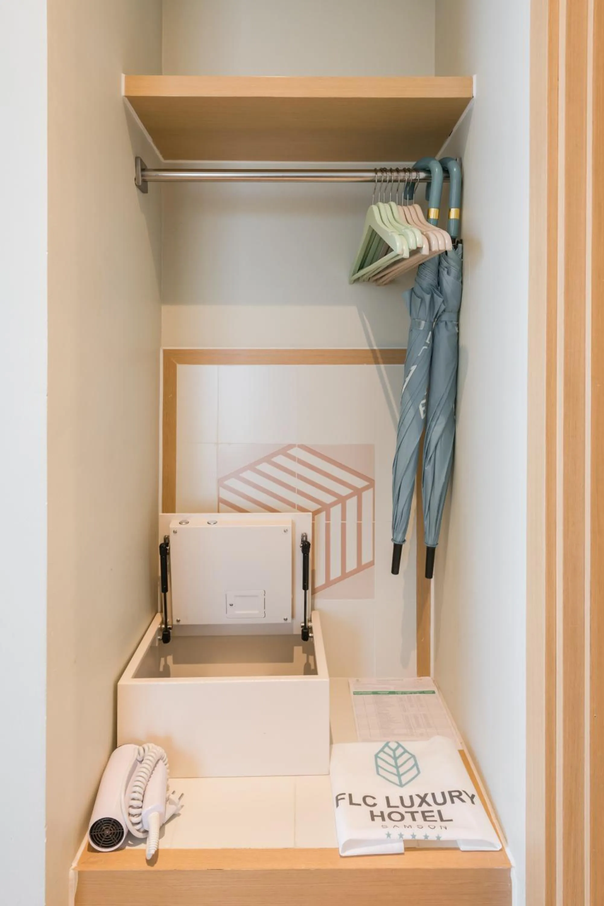 Area and facilities in FLC Luxury Hotel Samson