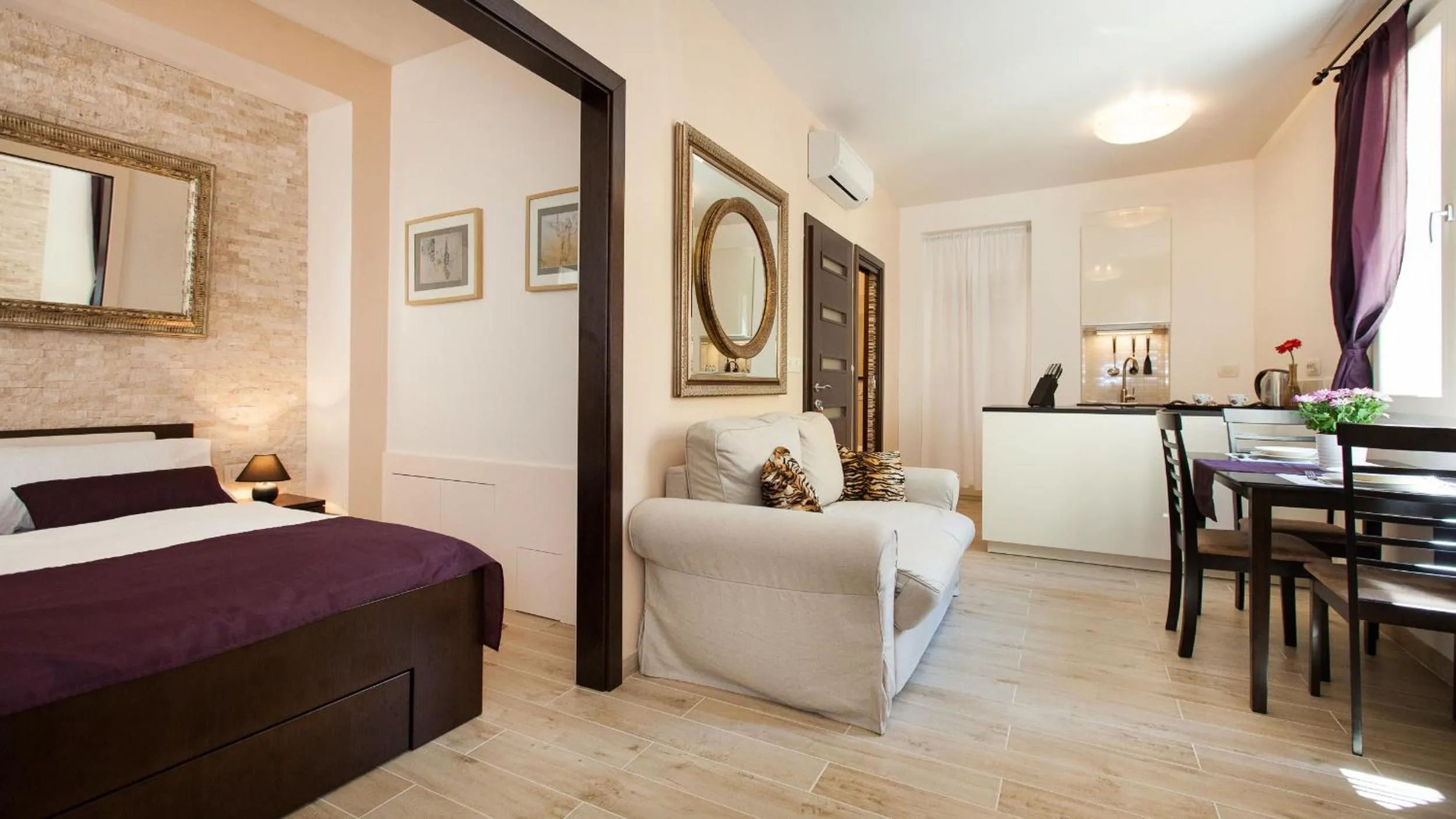 Living room, Bed in Apartments Villa Bianca