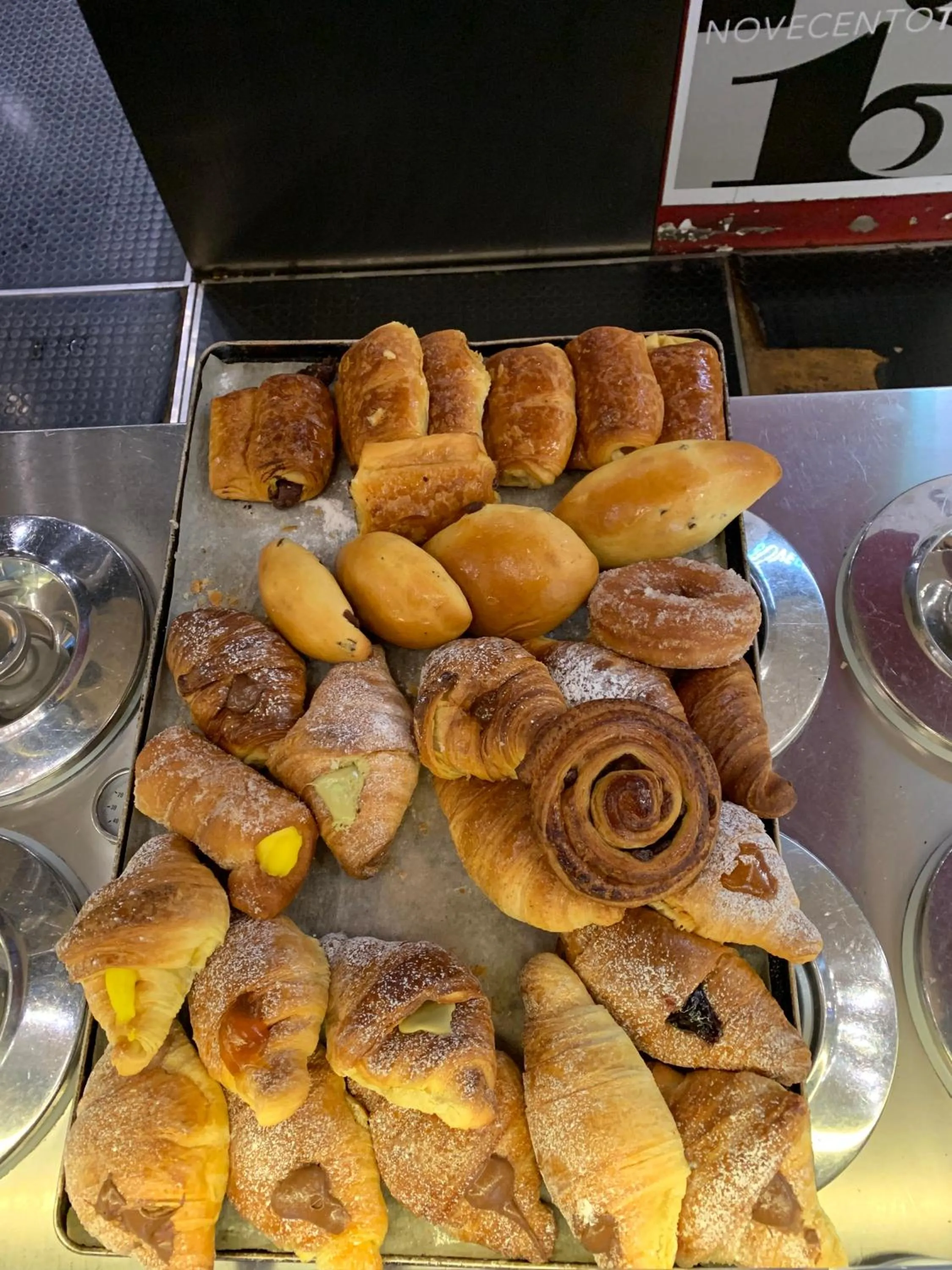 Breakfast in Rome Together Guest House