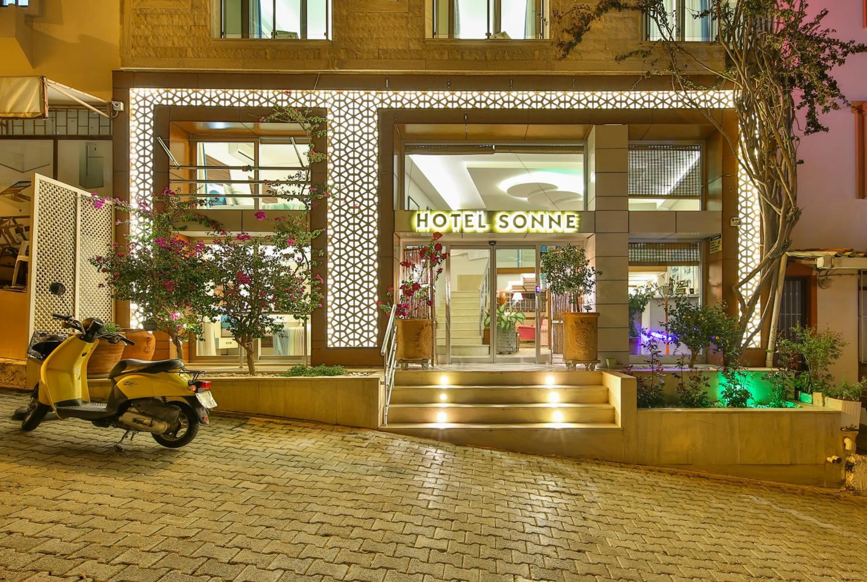 Property building in Hotel Sonne - Adults Only