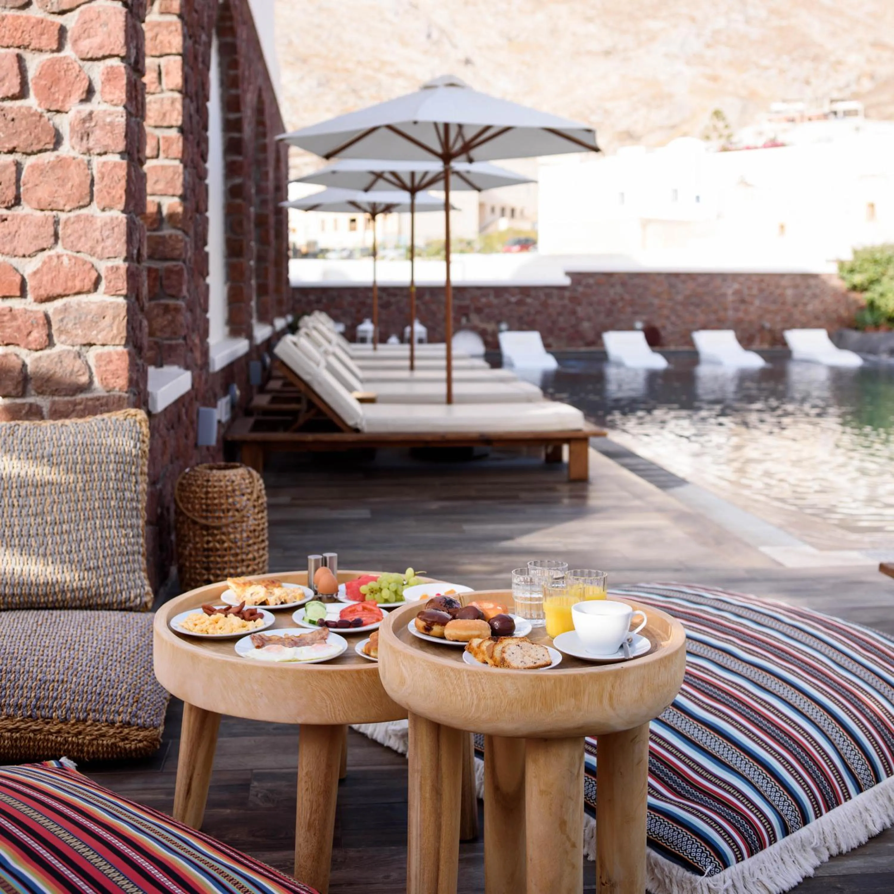 Pool view in Selini Ηotel