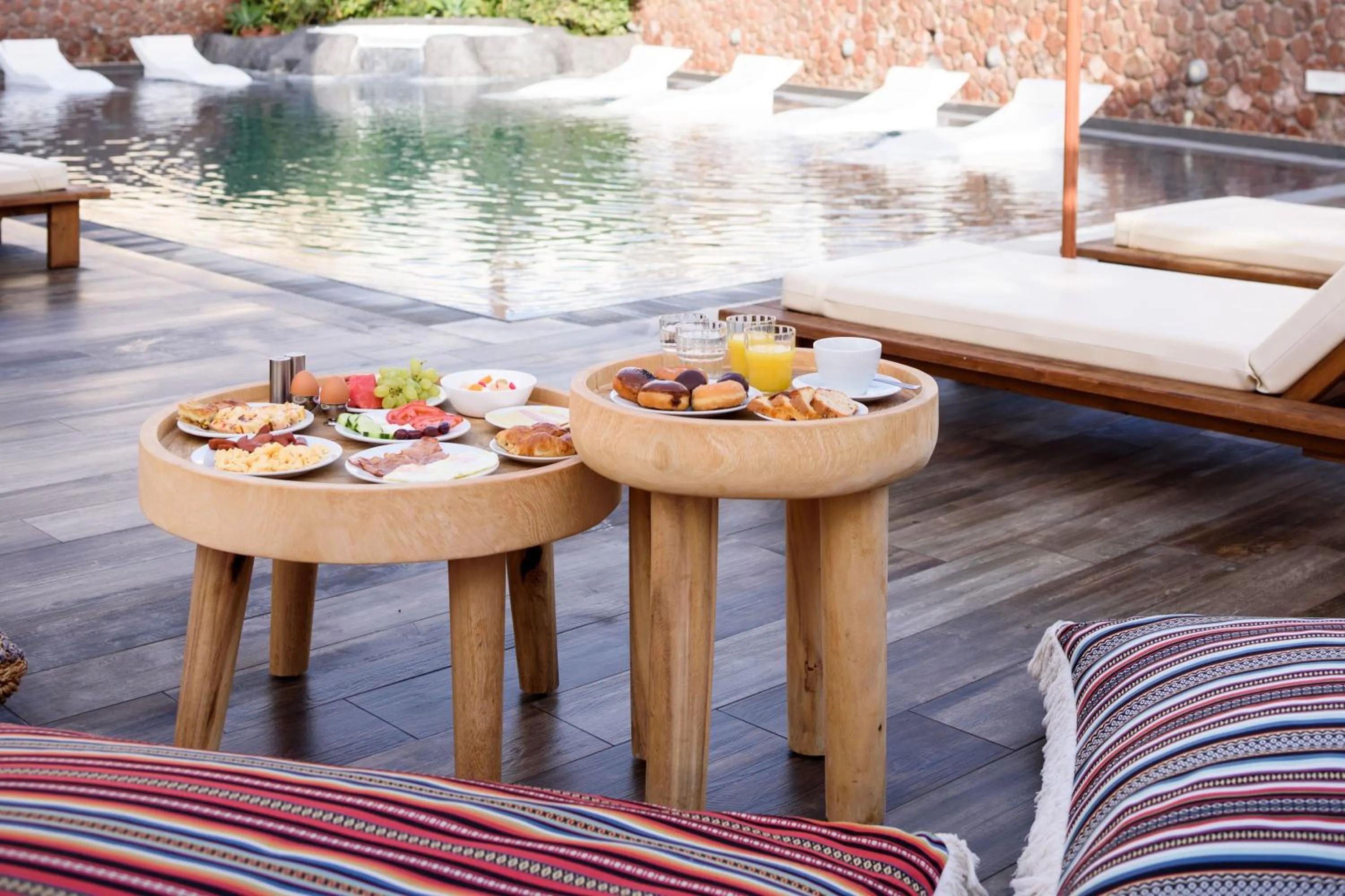 Pool view in Selini Ηotel