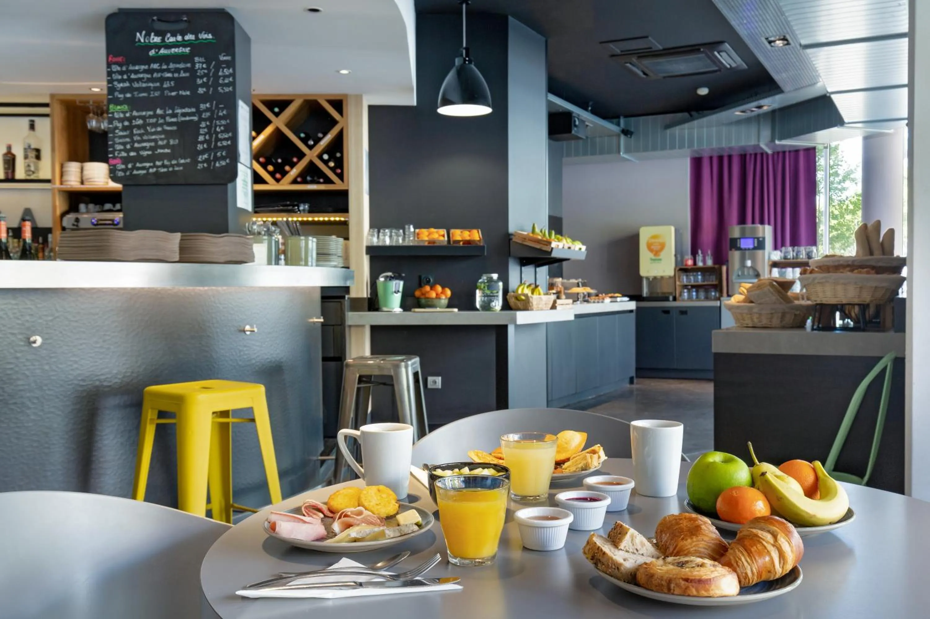 Breakfast in Campanile Clermont Ferrand Centre