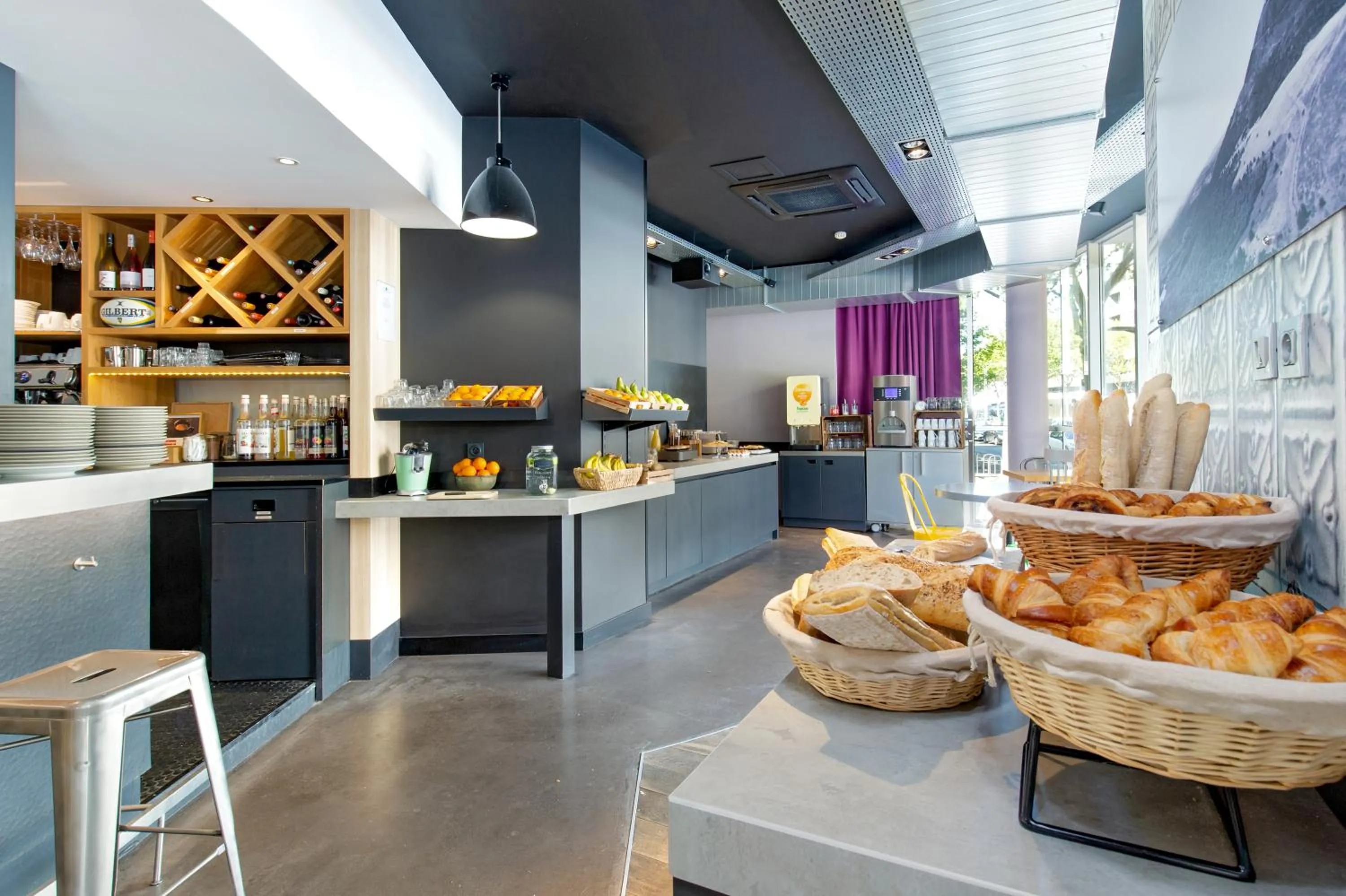 Breakfast in Campanile Clermont Ferrand Centre