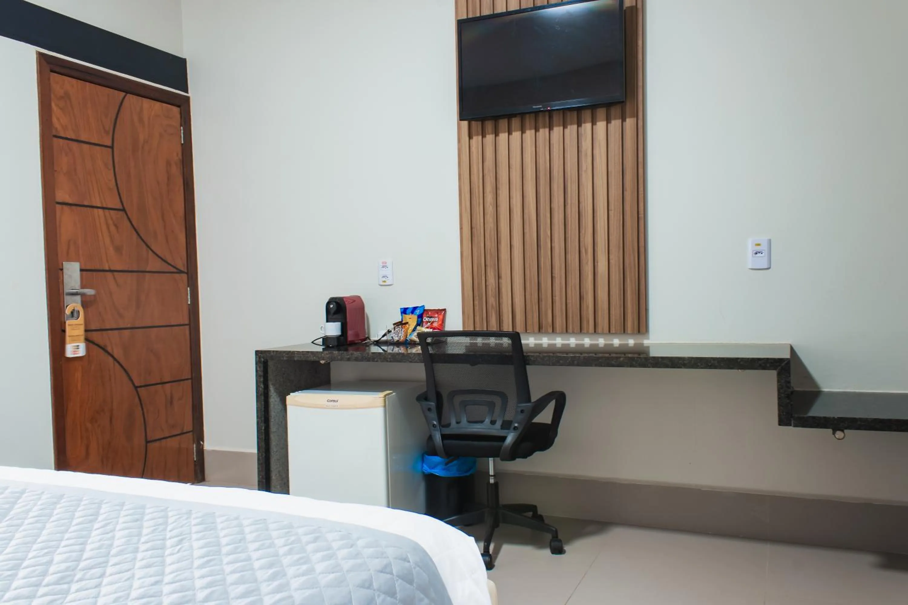 Bed in Atrium Confort Hotels