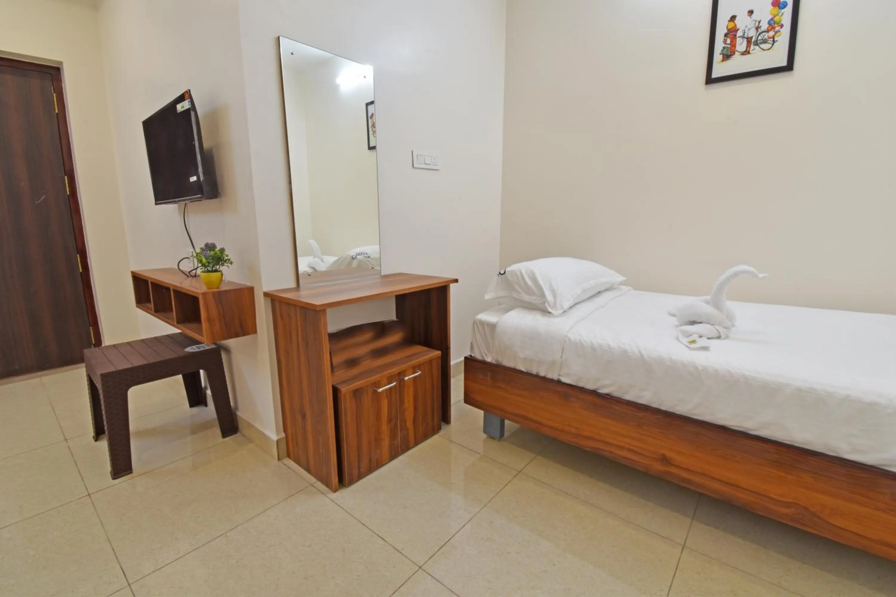 Bed in Cannan Residency Pondicherry