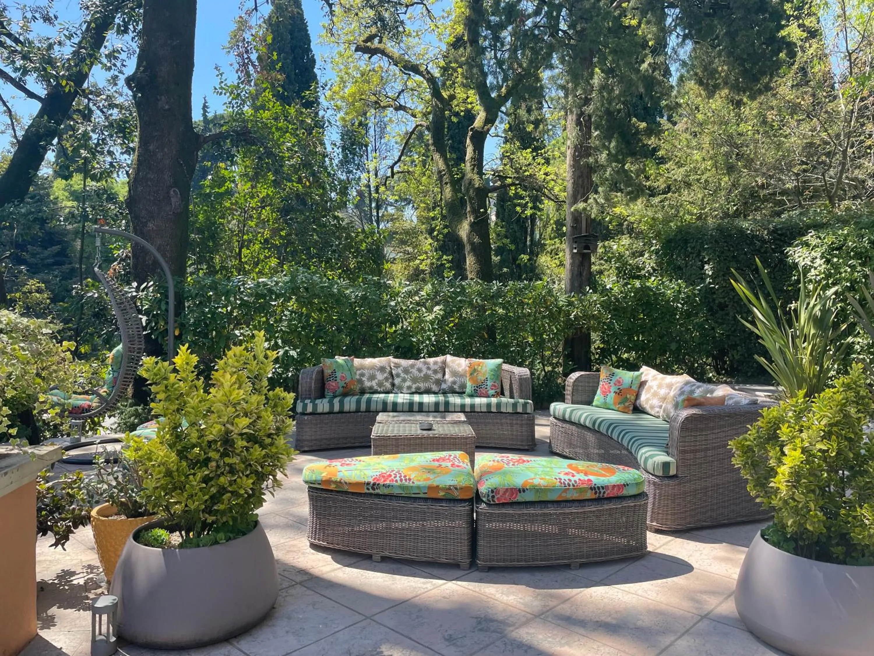 Patio in Hotel Bellevue